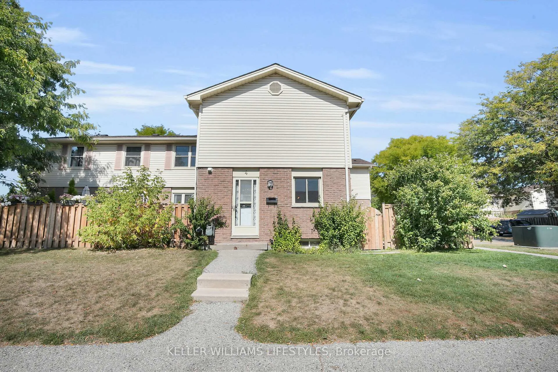 Photo 5 of Unit 4, 230 Clarke Road, London, East H — HOMEH