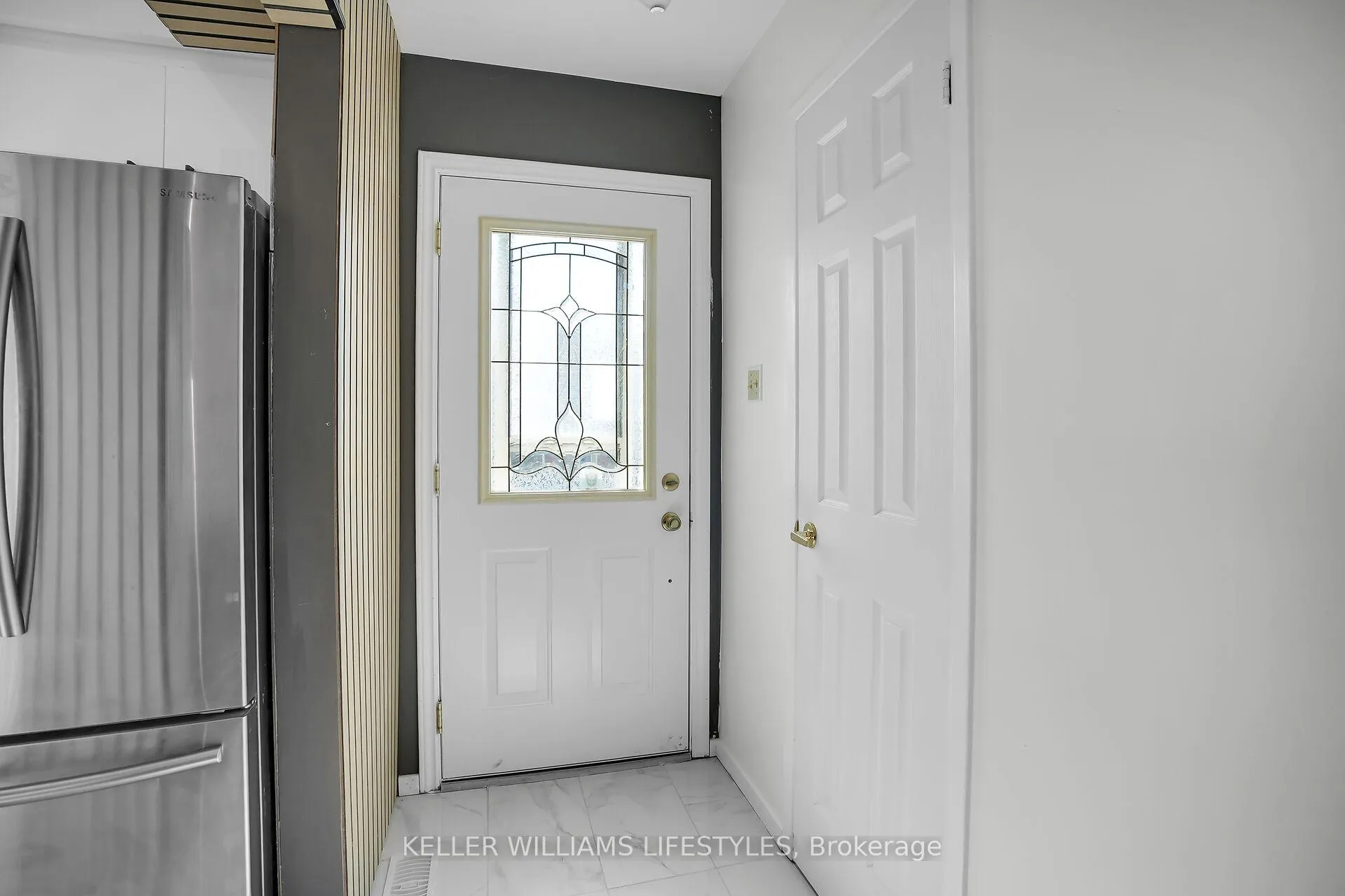 Photo 7 of Unit 4, 230 Clarke Road, London, East H — HOMEH