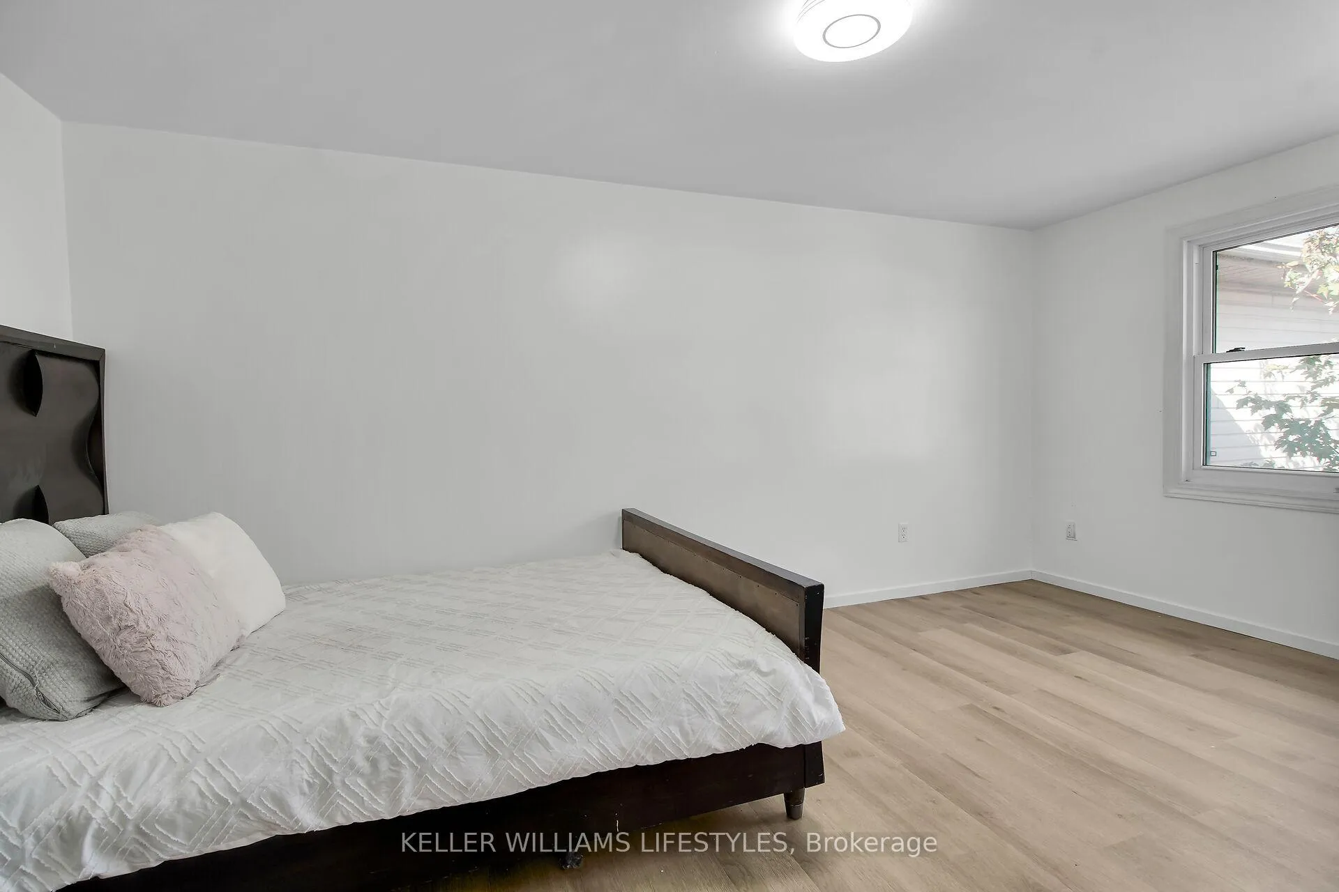 Photo 23 of Unit 4, 230 Clarke Road, London, East H — HOMEH