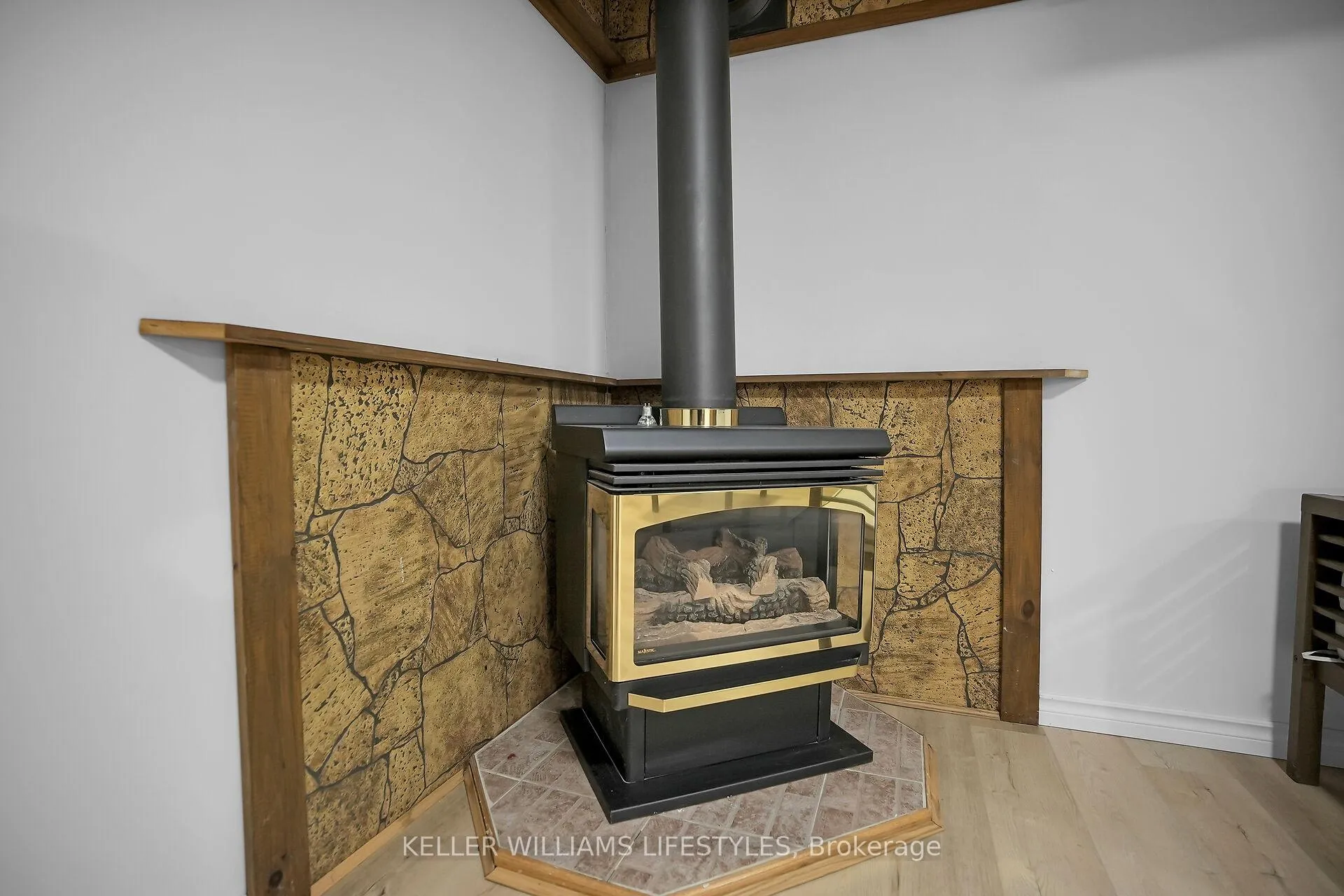 Photo 31 of Unit 4, 230 Clarke Road, London, East H — HOMEH