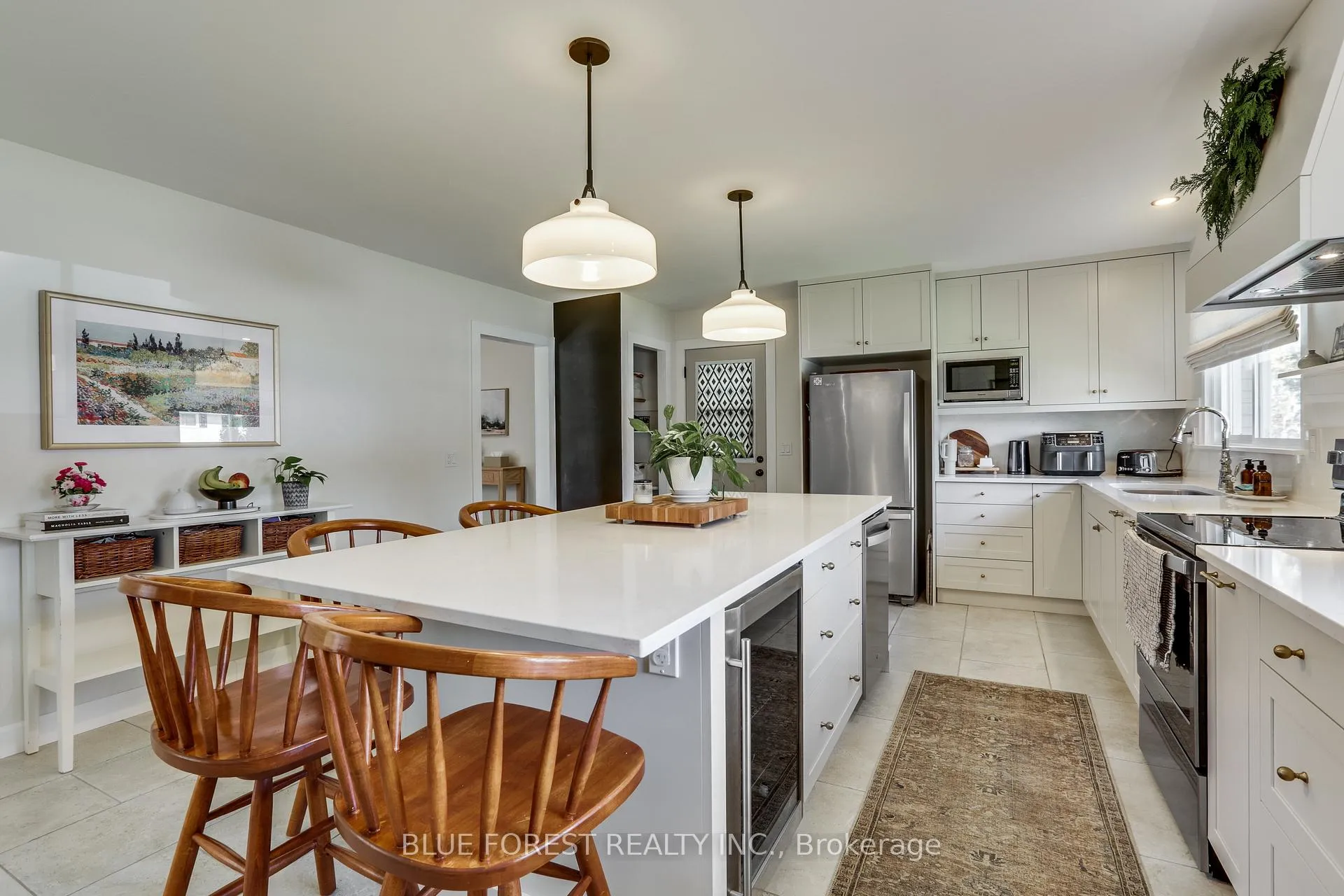 Photo 4 of 225 Coulton Drive, West Perth, Mitchell — HOMEH