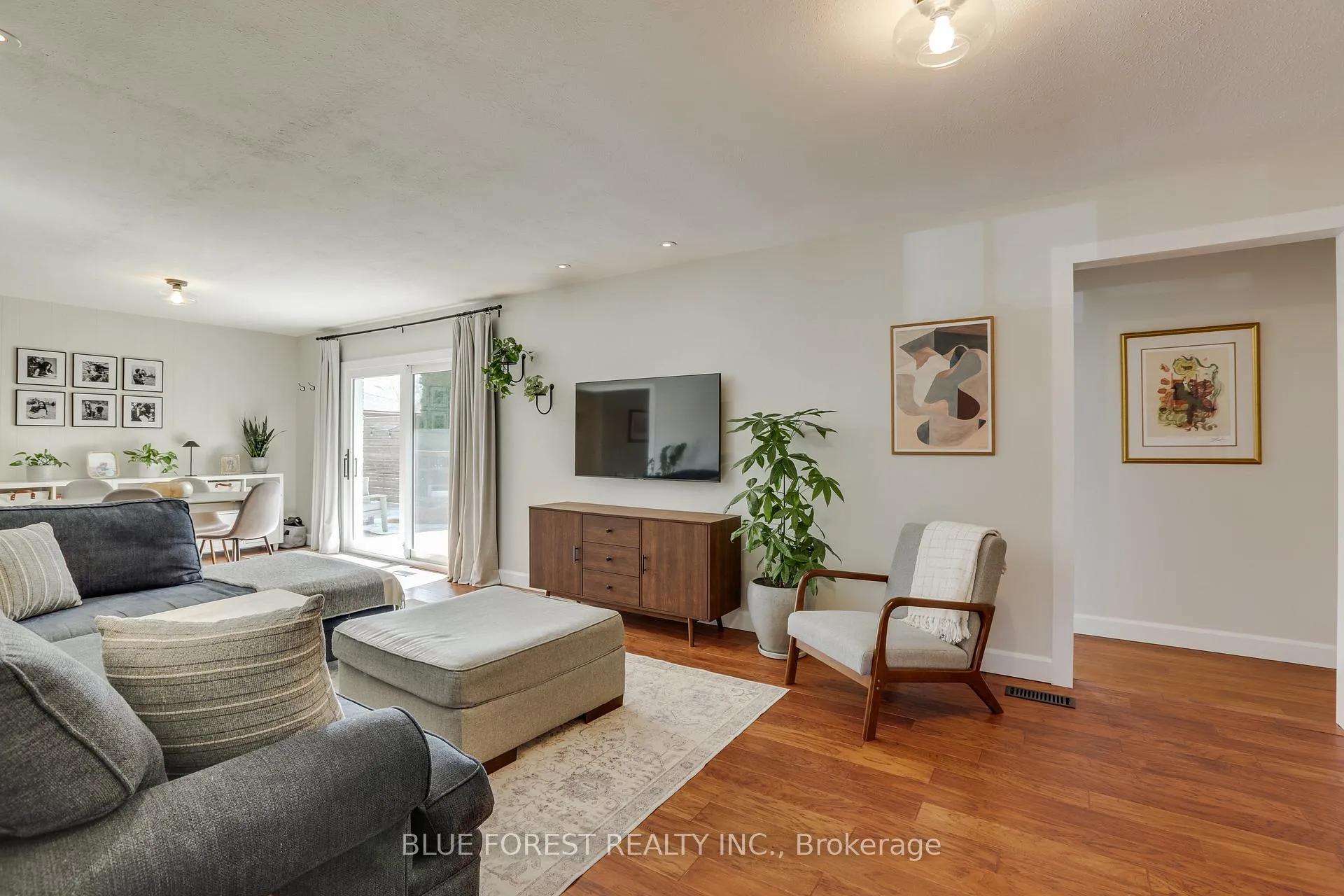 Photo 6 of 225 Coulton Drive, West Perth, Mitchell — HOMEH