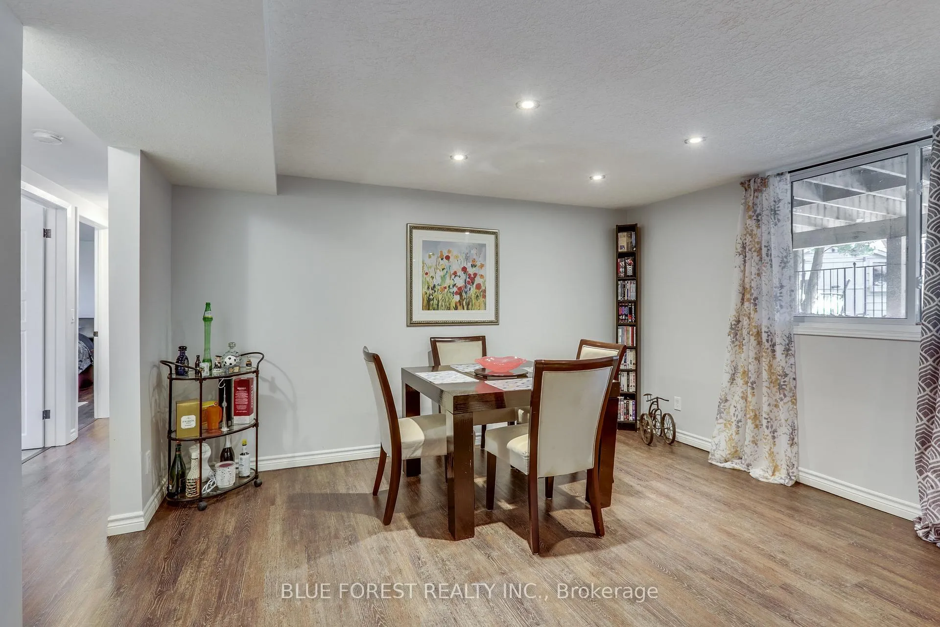 Photo 26 of 225 Coulton Drive, West Perth, Mitchell — HOMEH