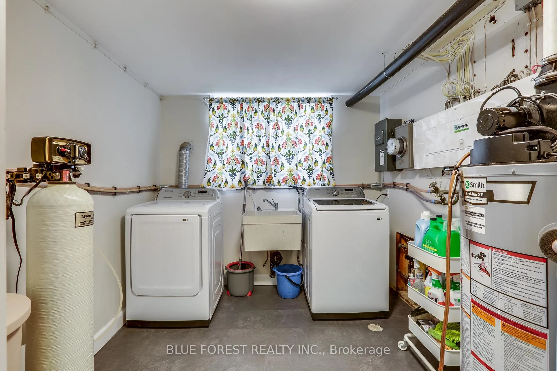 Photo 34 of 225 Coulton Drive, West Perth, Mitchell — HOMEH