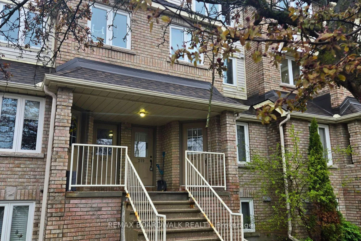 Photo 1 of 219 Briston Private, Ottawa, Hunt Club Park — HOMEH
