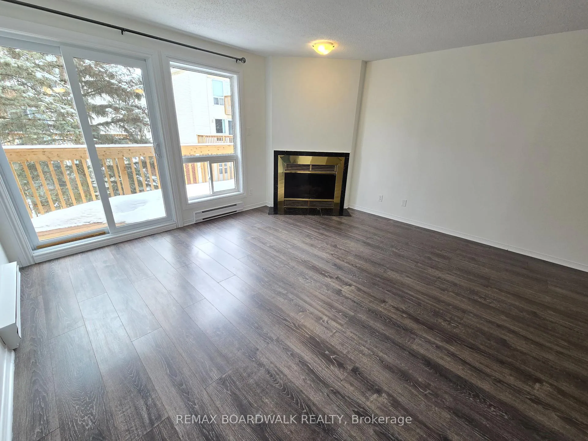 Photo 3 of 219 Briston Private, Ottawa, Hunt Club Park — HOMEH