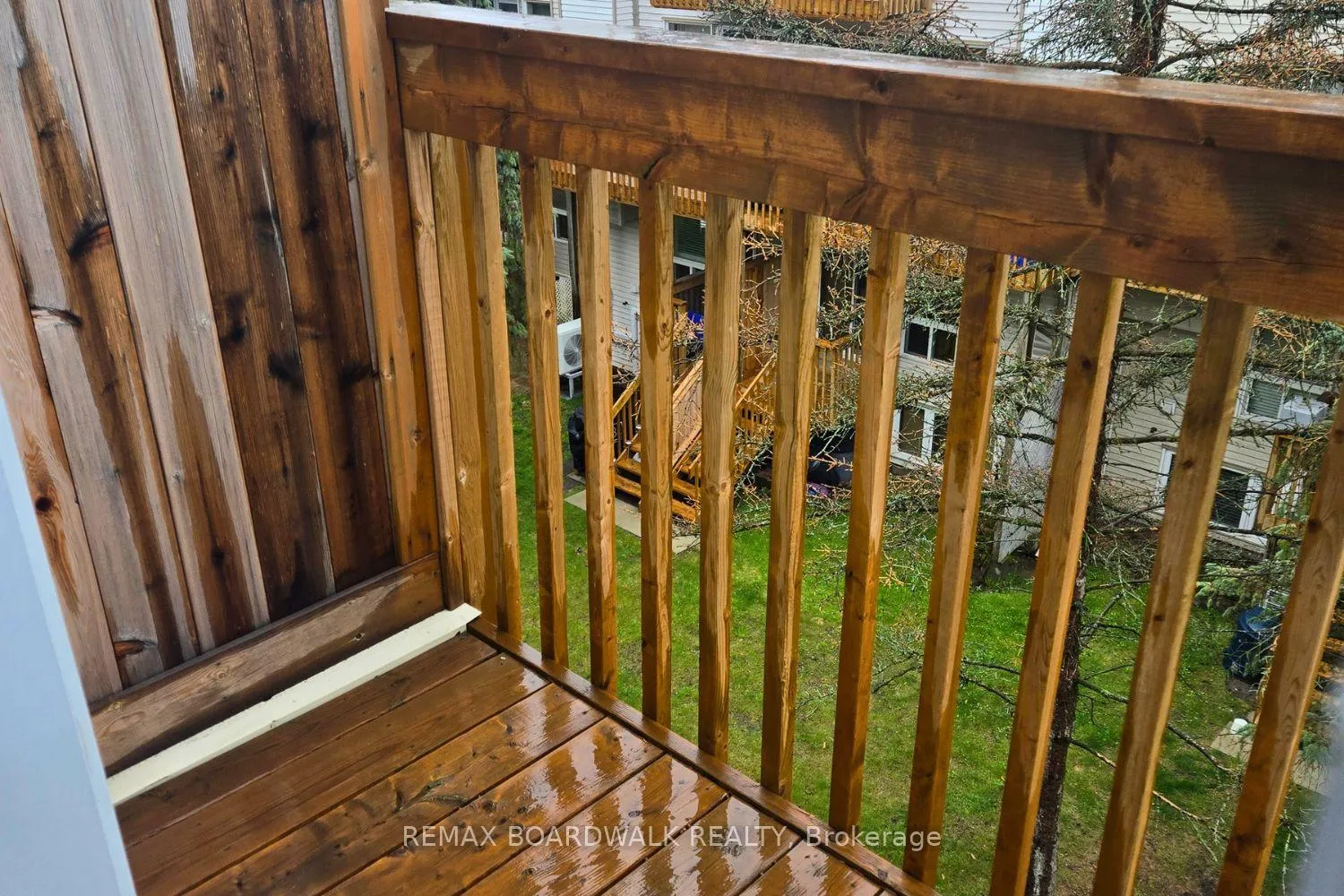 Photo 13 of 219 Briston Private, Ottawa, Hunt Club Park — HOMEH
