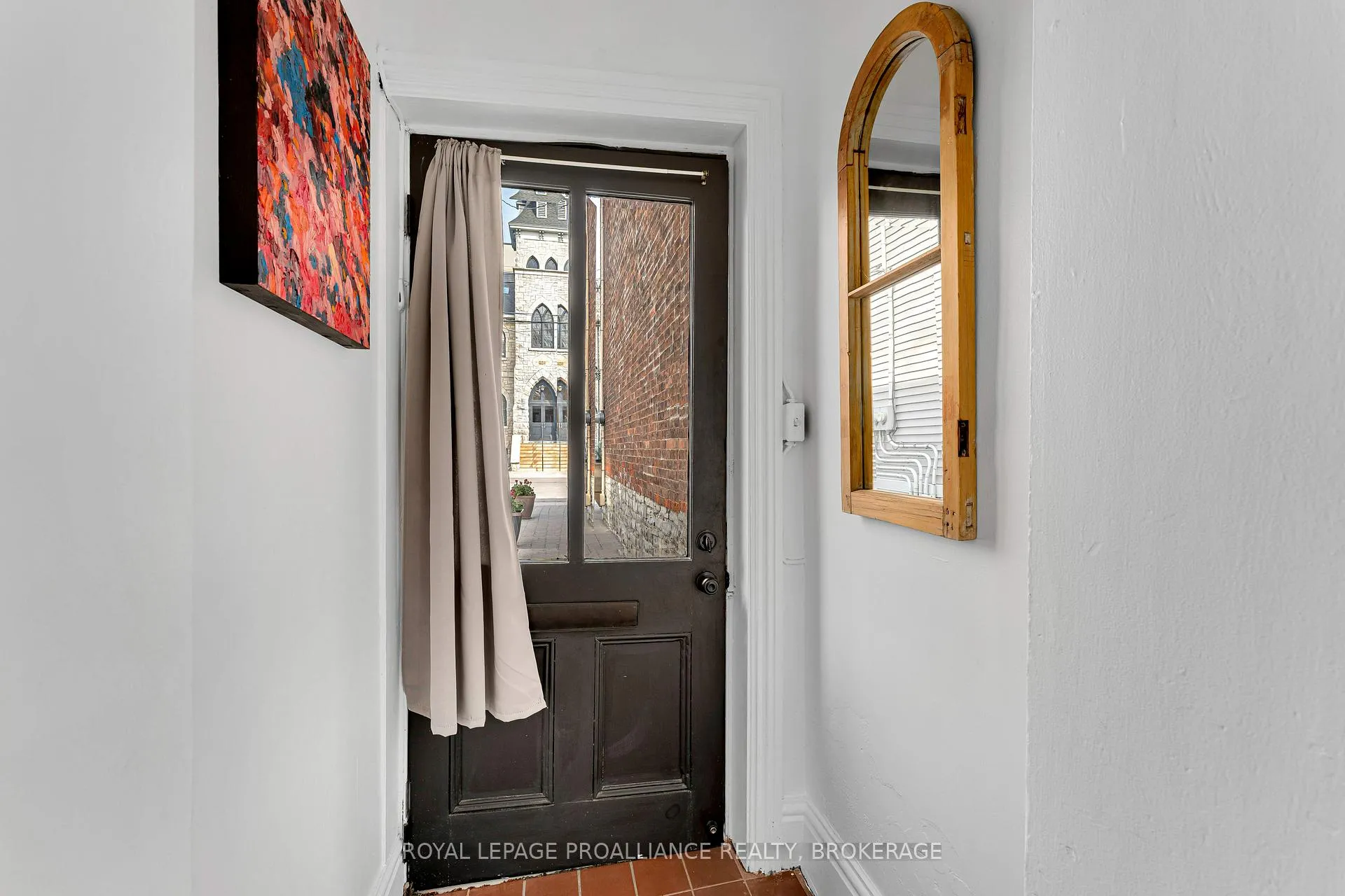 Photo 7 of 56 Wellington Street, Kingston, Central City East — HOMEH