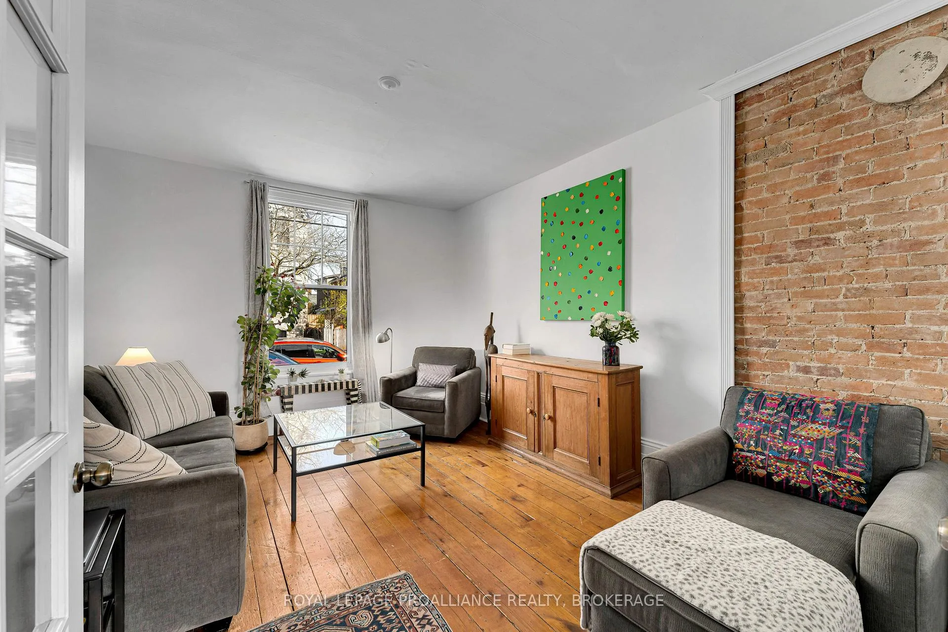 Photo 13 of 56 Wellington Street, Kingston, Central City East — HOMEH