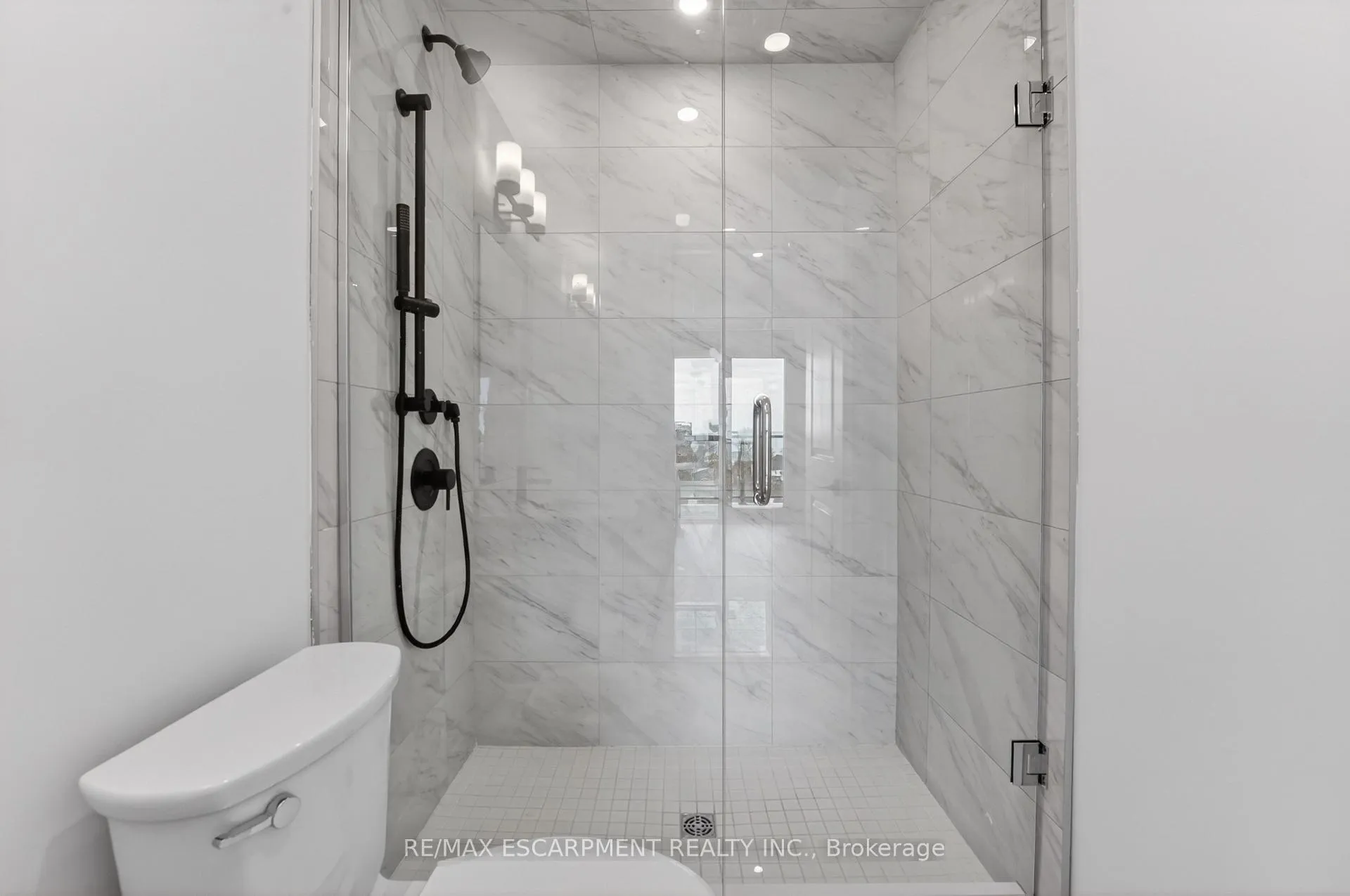 Photo 23 of Unit 707, 461 Green Road W, Hamilton, Lakeshore — HOMEH
