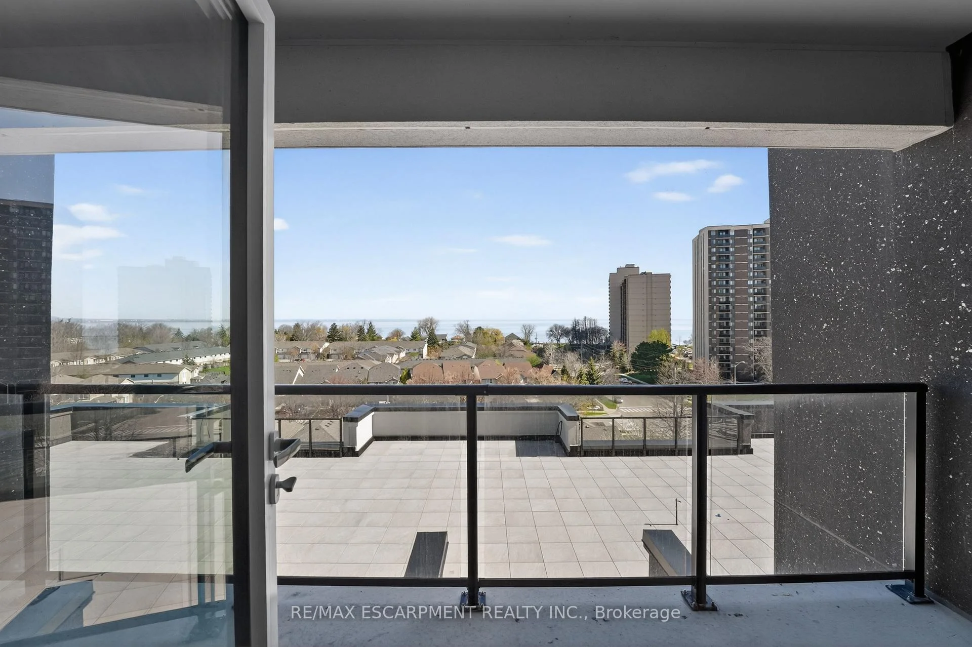 Photo 43 of Unit 707, 461 Green Road W, Hamilton, Lakeshore — HOMEH