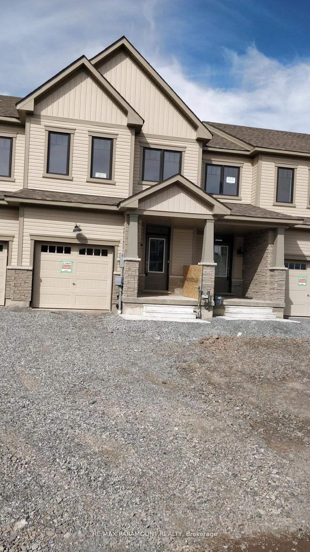 Photo 1 of 121 Keelson Street, Welland, Dain City — HOMEH