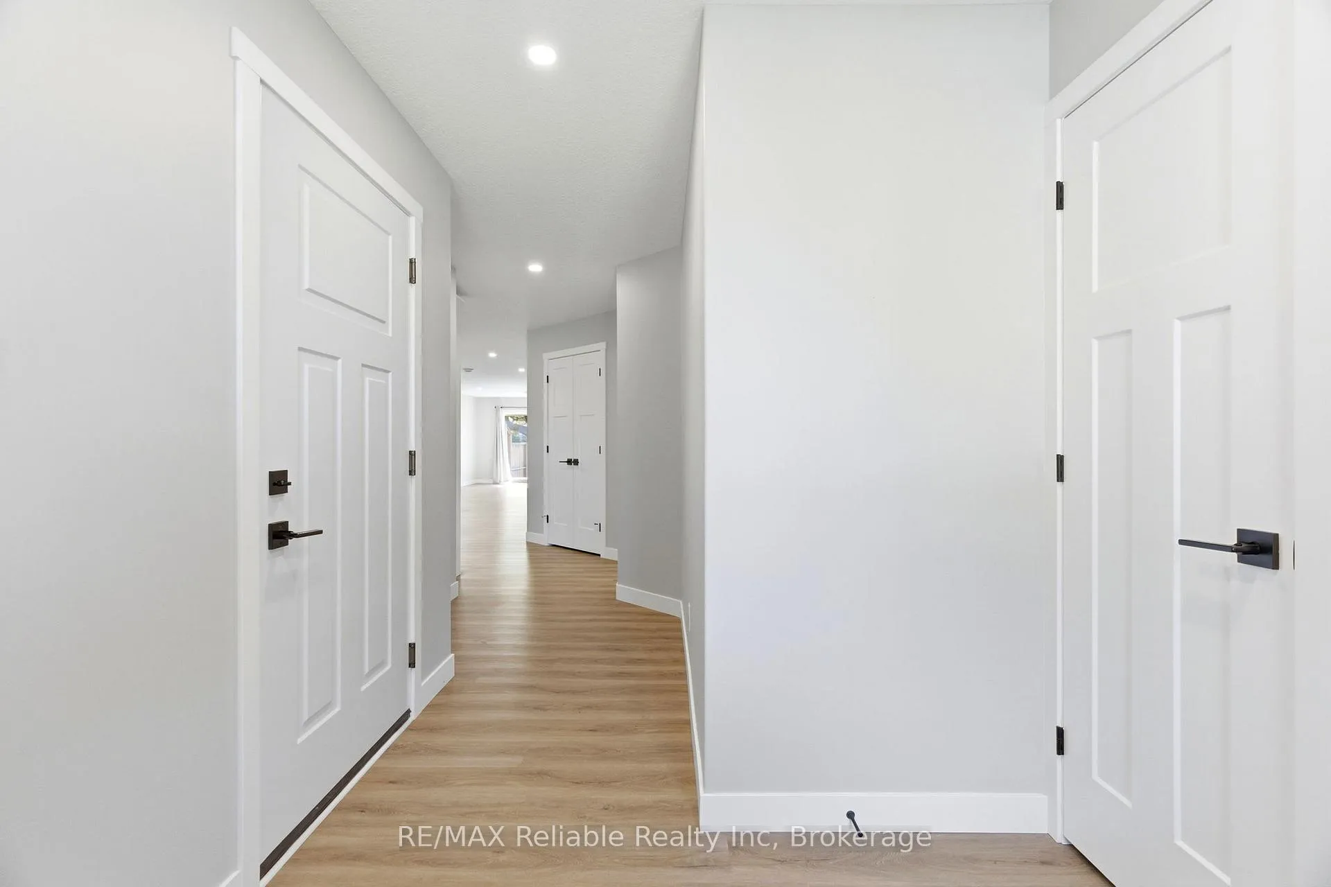 Photo 7 of 152 Sills Street, Huron East, Seaforth — HOMEH