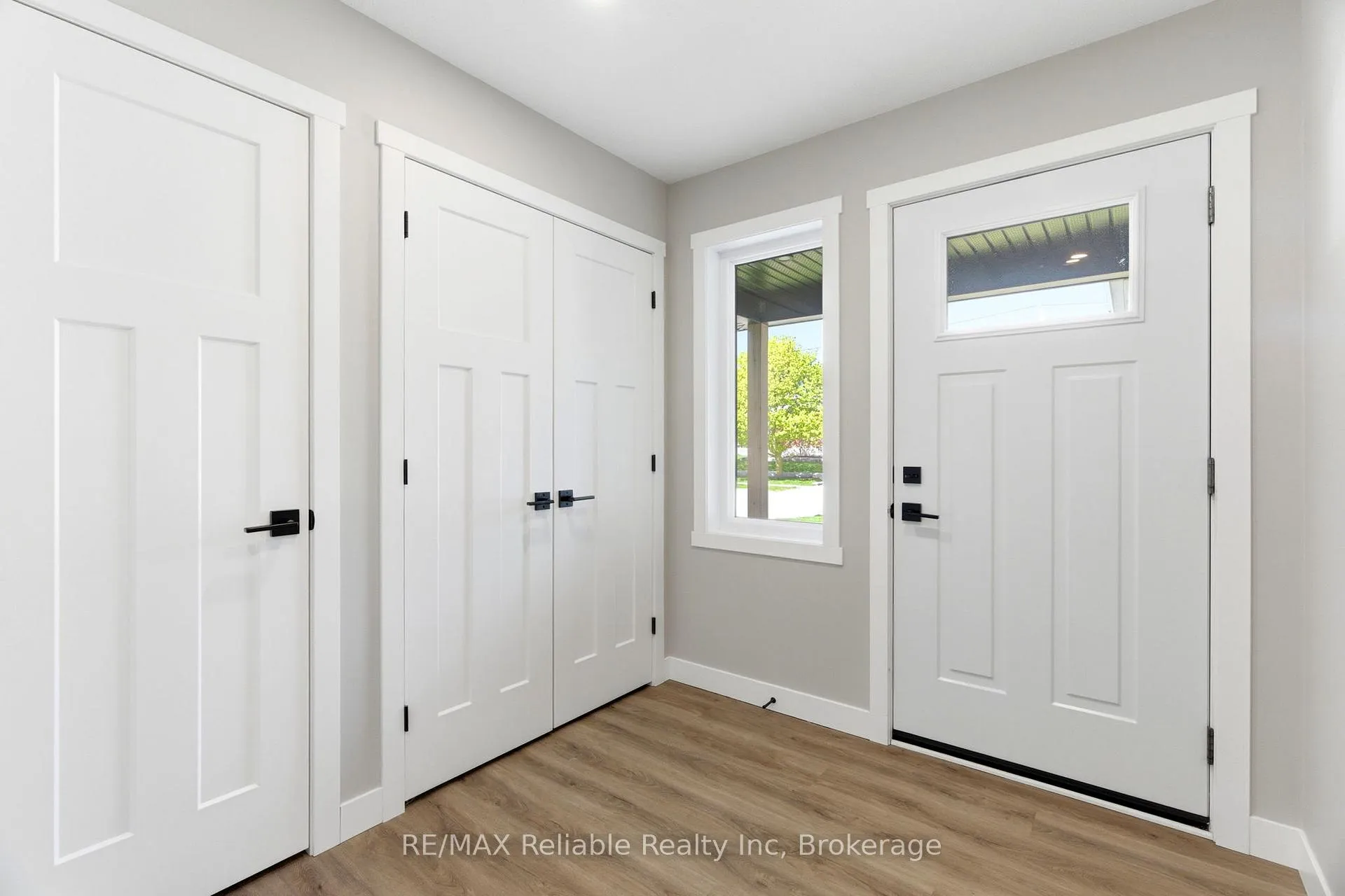 Photo 8 of 152 Sills Street, Huron East, Seaforth — HOMEH