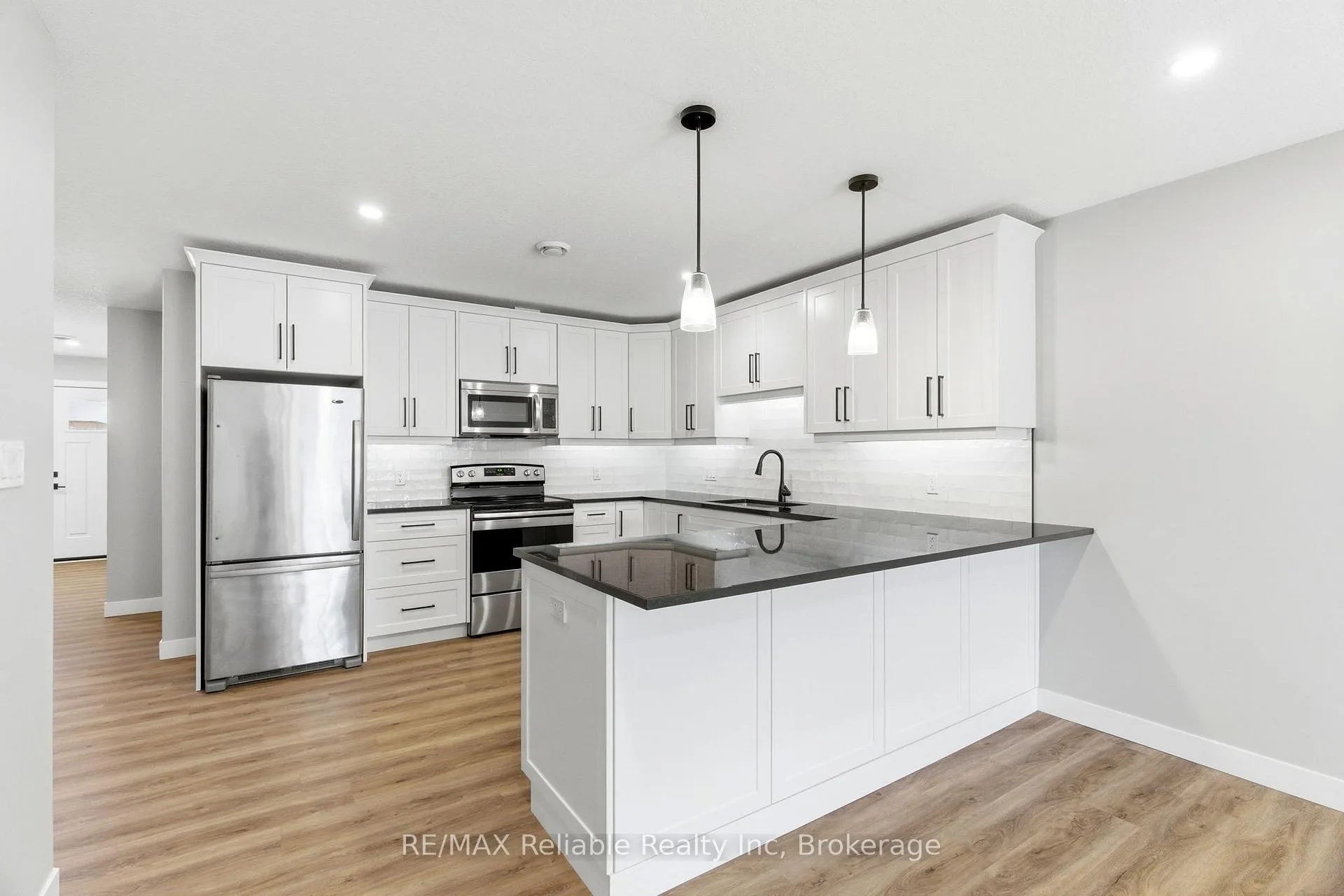 Photo 15 of 152 Sills Street, Huron East, Seaforth — HOMEH