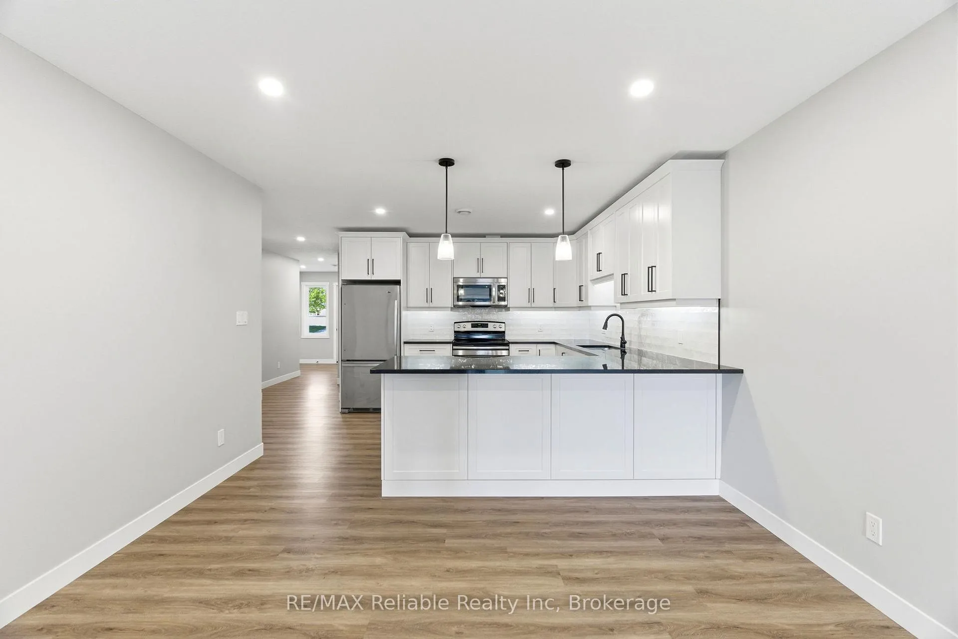 Photo 16 of 152 Sills Street, Huron East, Seaforth — HOMEH