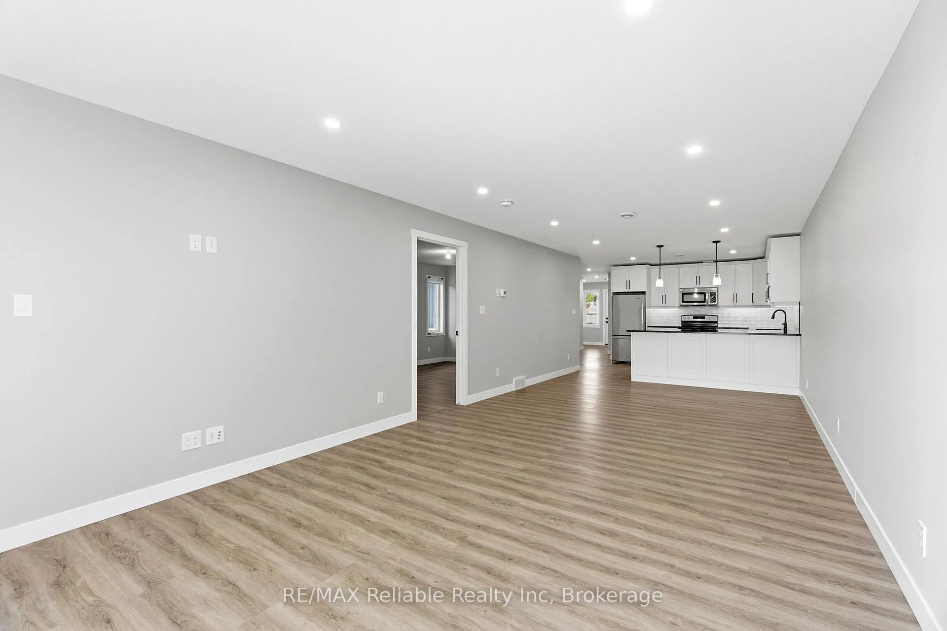 Photo 20 of 152 Sills Street, Huron East, Seaforth — HOMEH