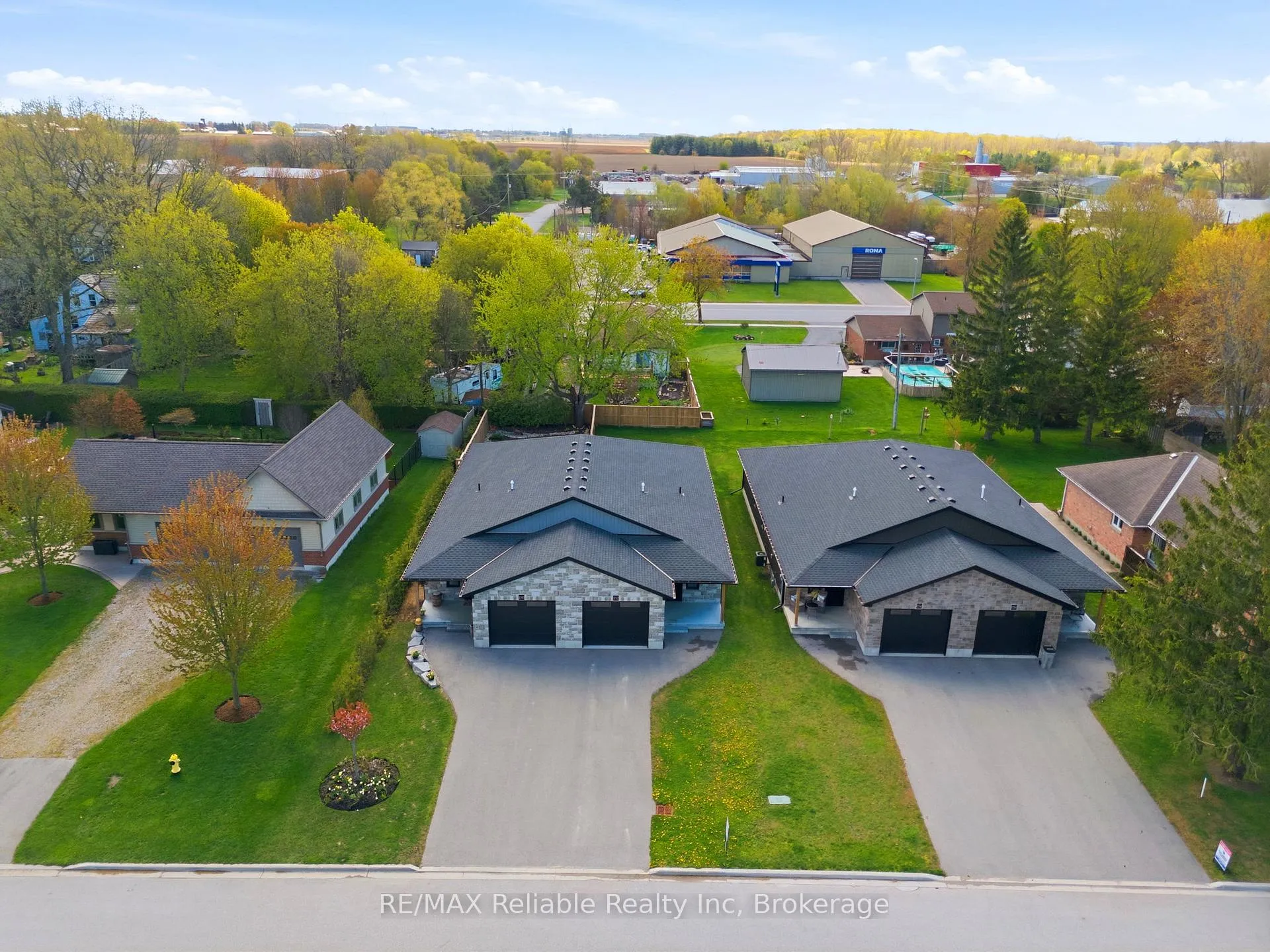 Photo 47 of 152 Sills Street, Huron East, Seaforth — HOMEH