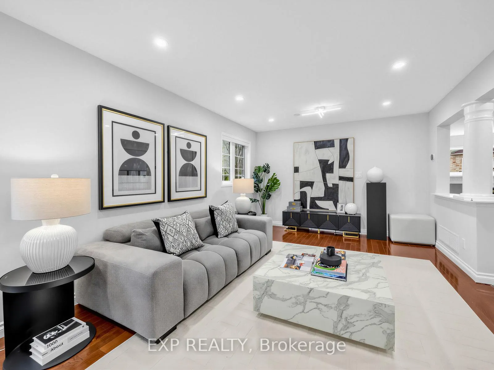 Photo 6 of 5697 Condor Place, Mississauga, East Credit — HOMEH