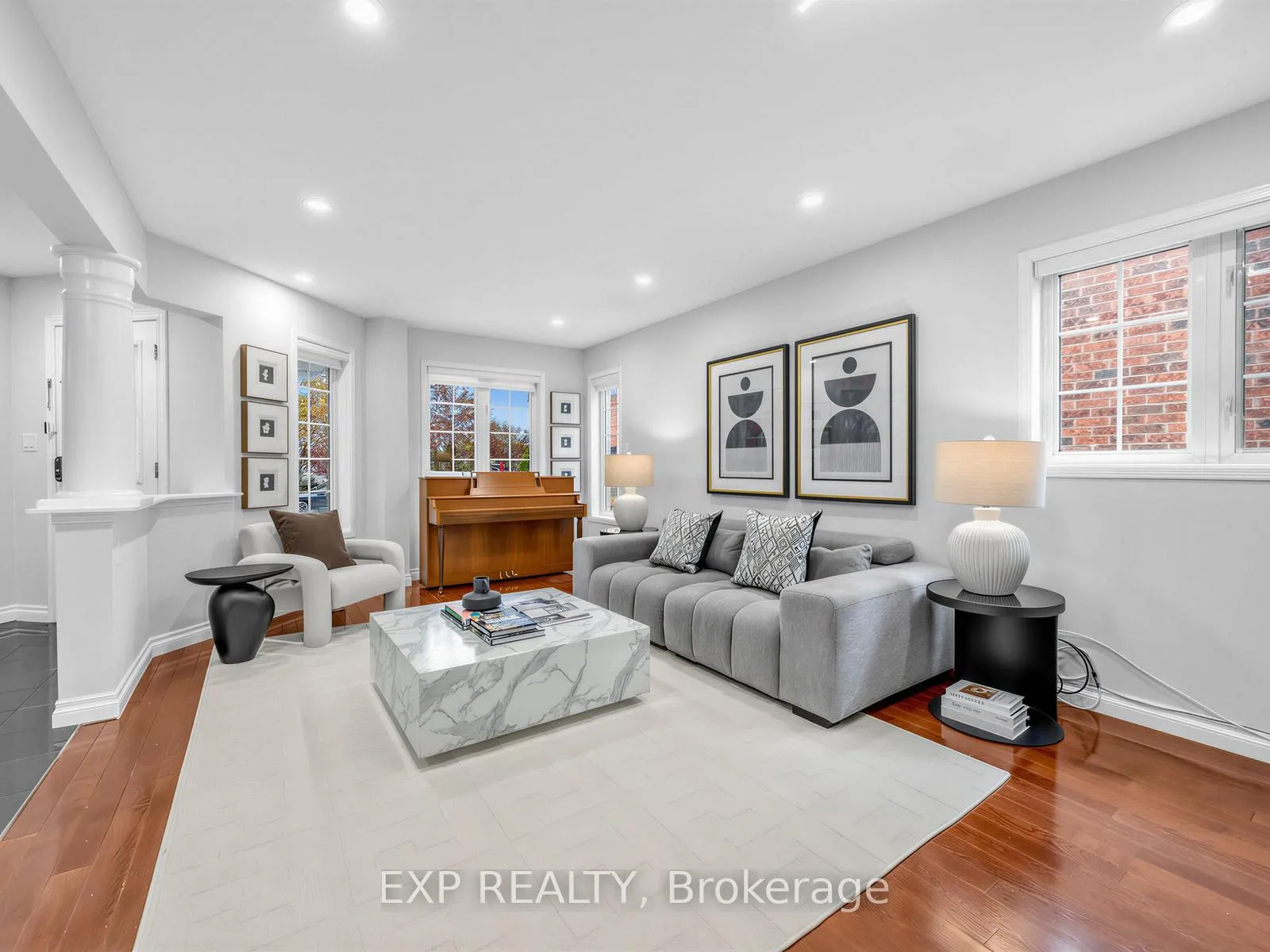Photo 8 of 5697 Condor Place, Mississauga, East Credit — HOMEH