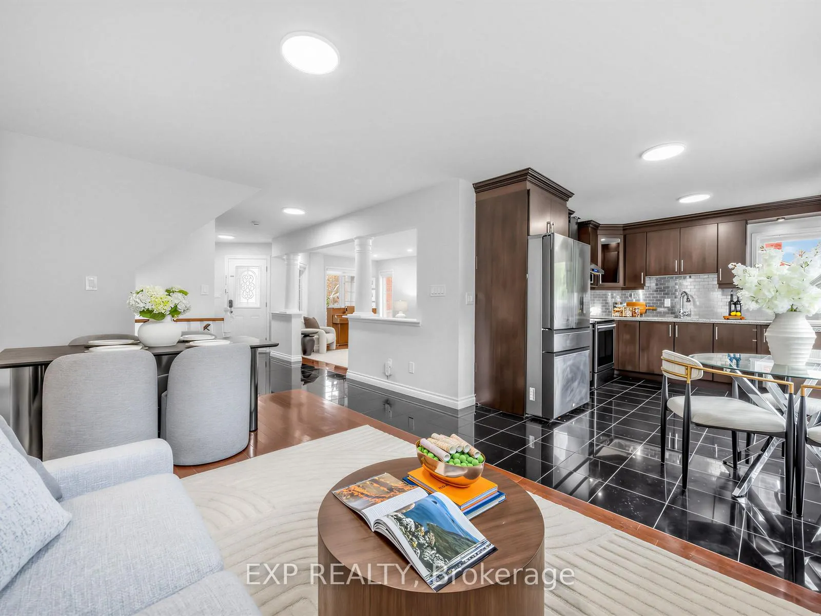 Photo 14 of 5697 Condor Place, Mississauga, East Credit — HOMEH