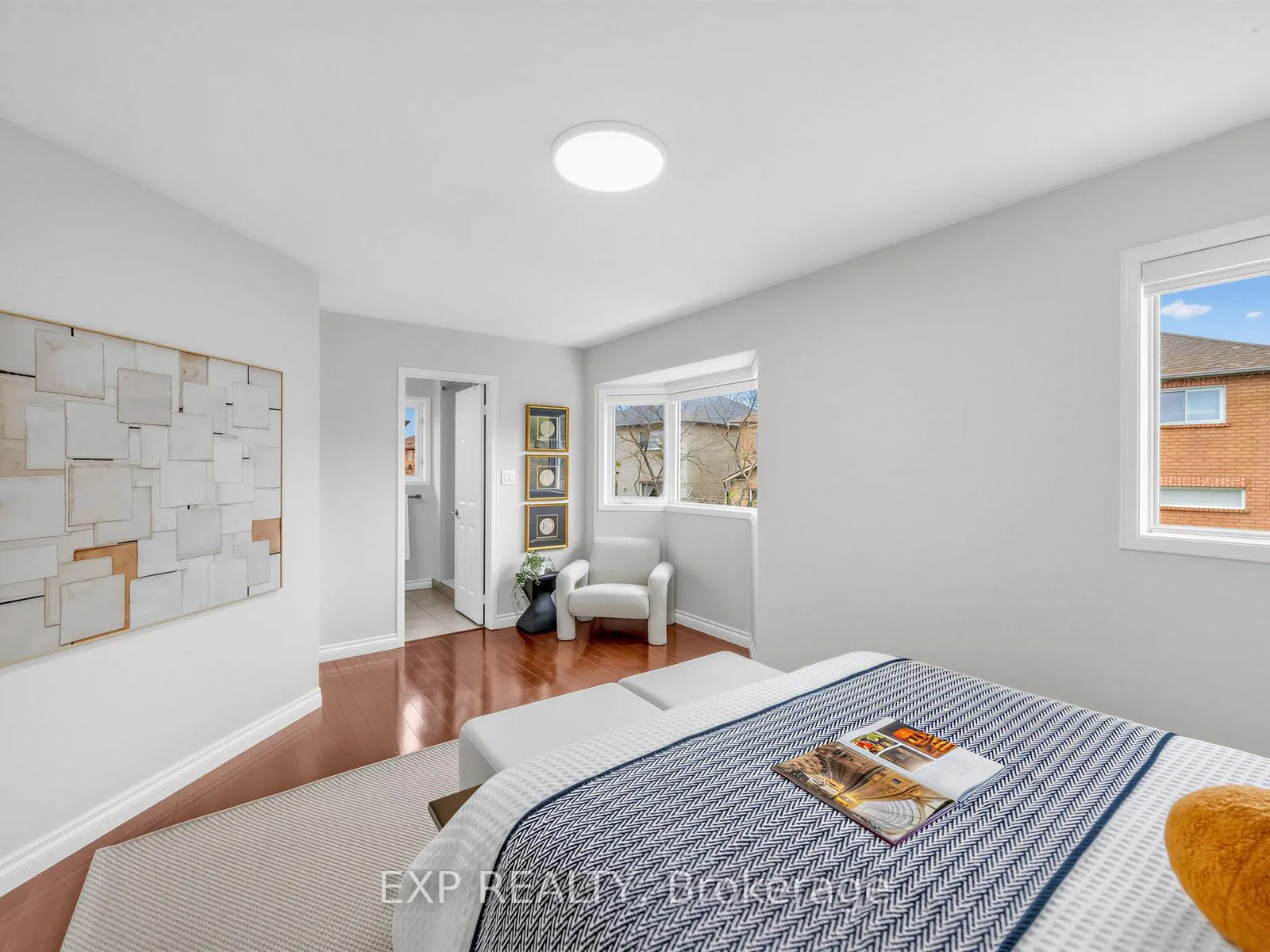 Photo 23 of 5697 Condor Place, Mississauga, East Credit — HOMEH