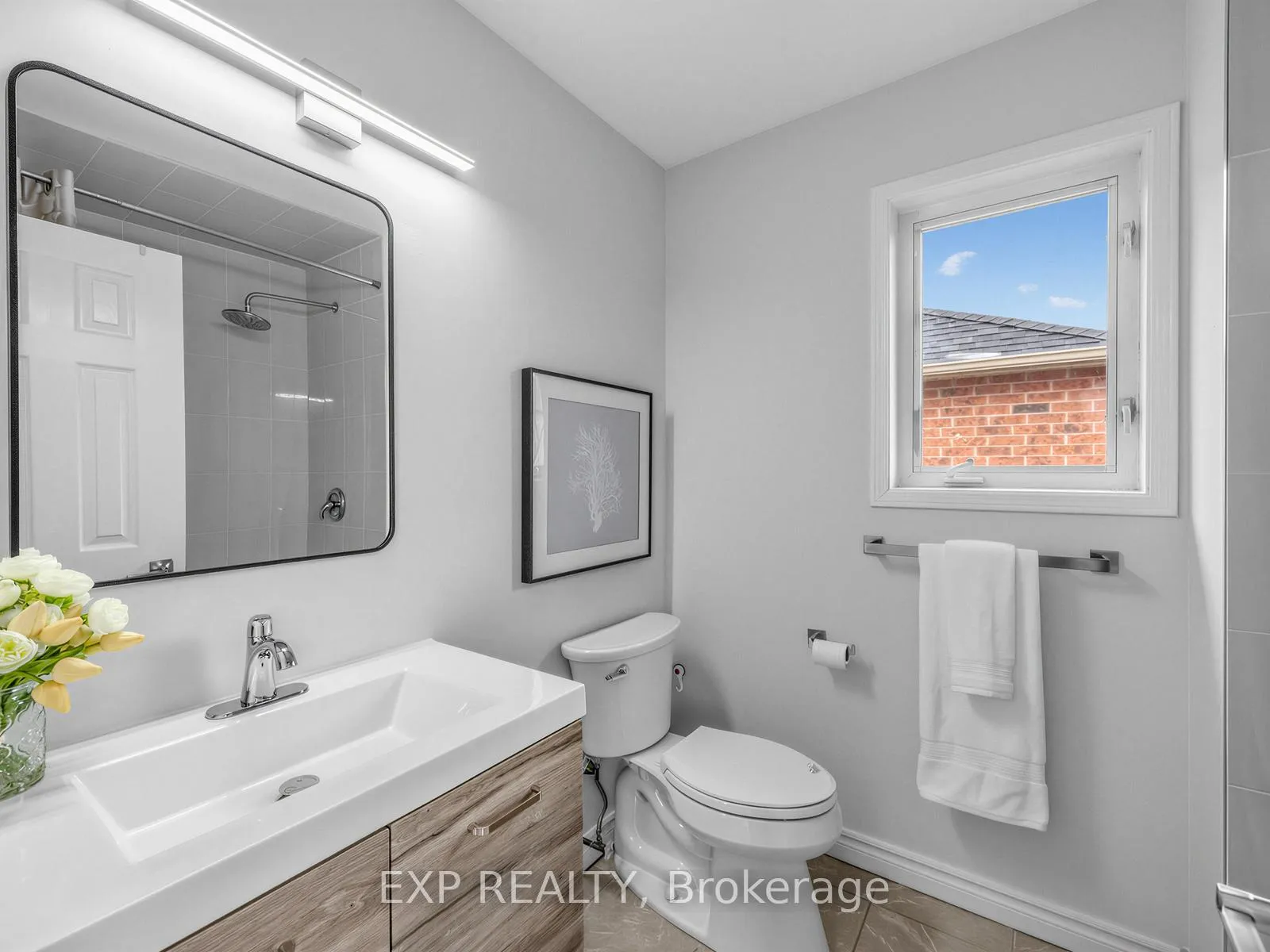 Photo 24 of 5697 Condor Place, Mississauga, East Credit — HOMEH
