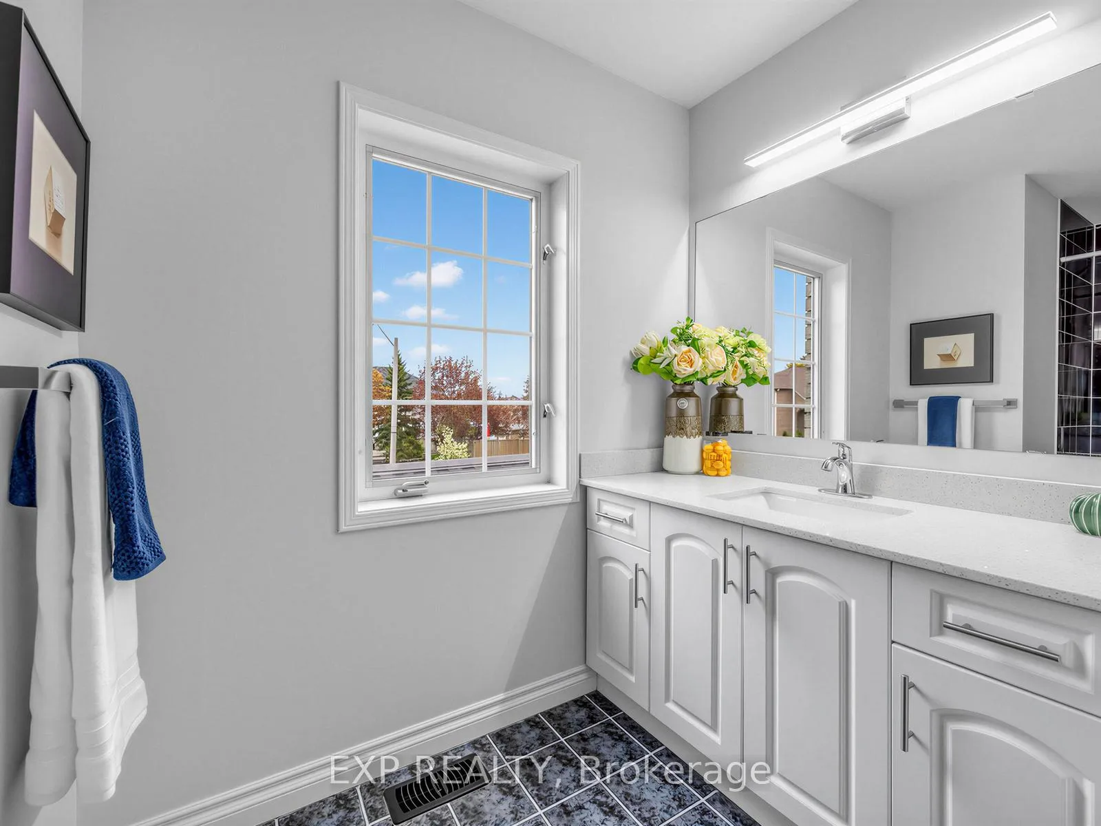 Photo 28 of 5697 Condor Place, Mississauga, East Credit — HOMEH