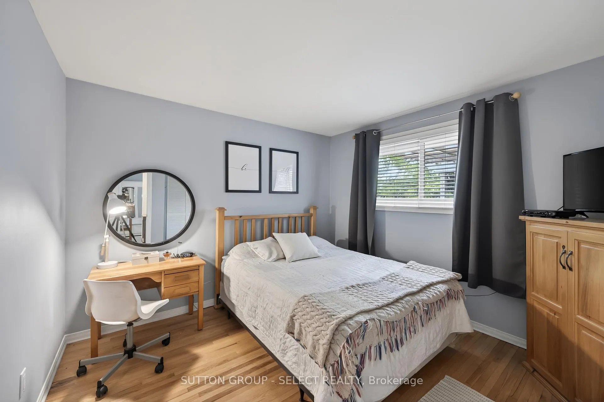 Photo 15 of 43 Stroud Crescent, London, South X — HOMEH