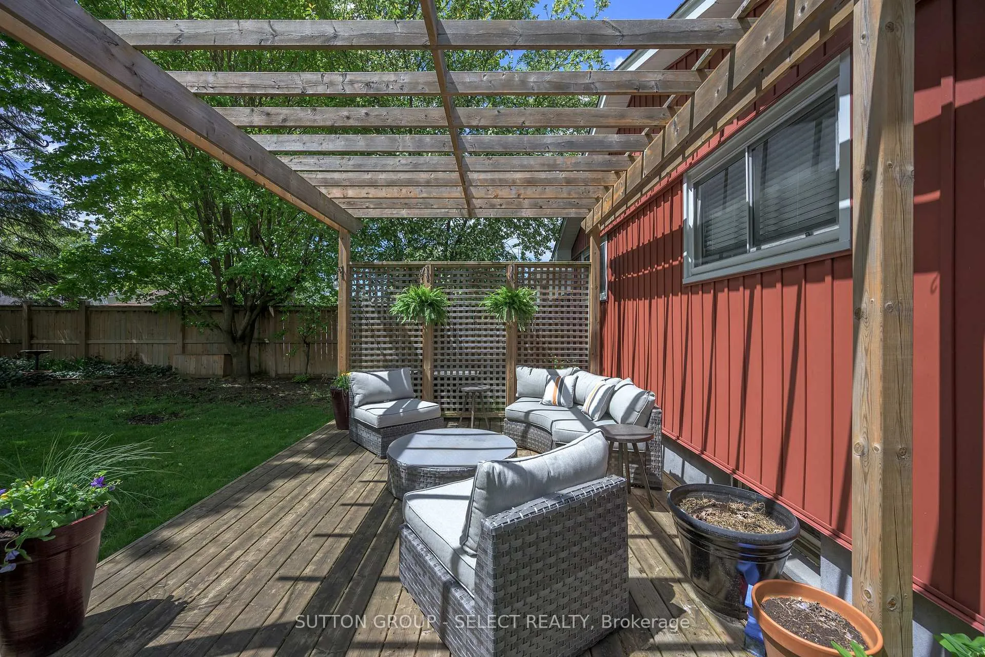 Photo 29 of 43 Stroud Crescent, London, South X — HOMEH