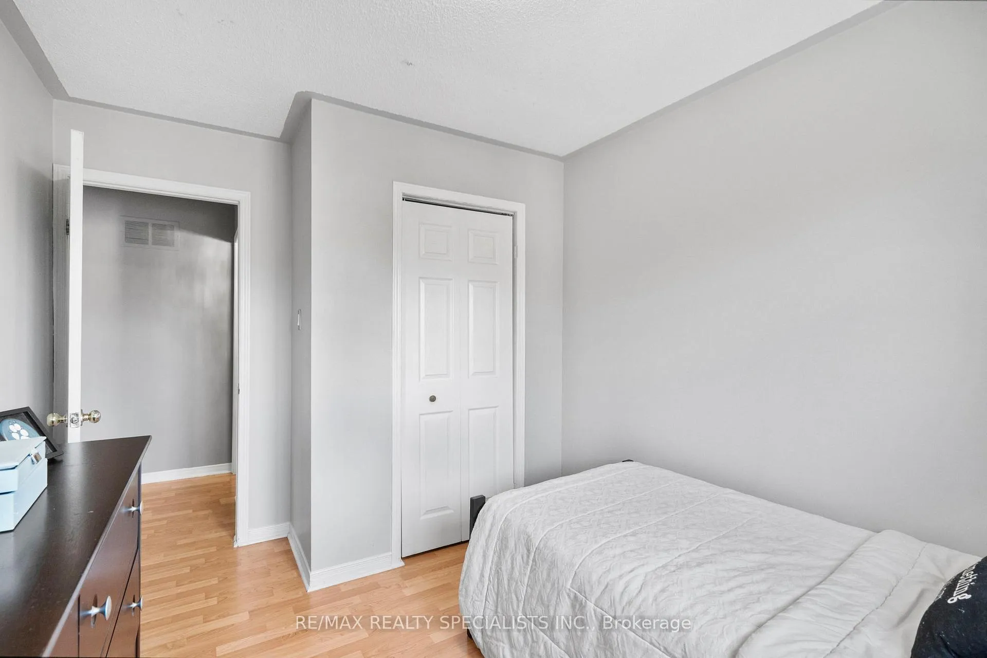 Photo 24 of 121 Tulip Drive, Brampton, Fletcher's Creek South — HOMEH