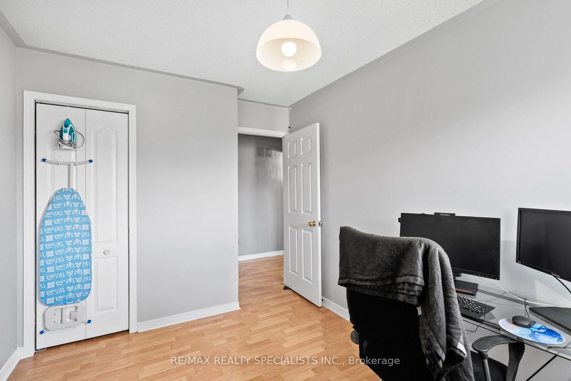Photo 27 of 121 Tulip Drive, Brampton, Fletcher's Creek South — HOMEH