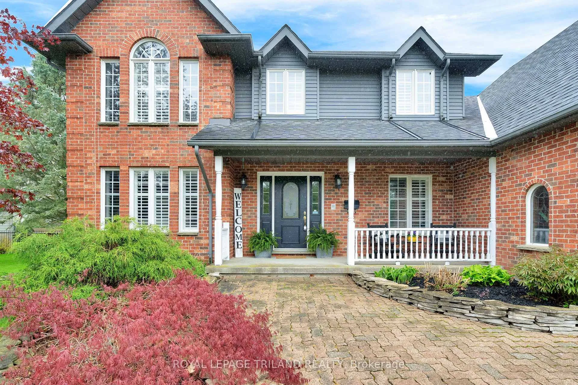 Photo 6 of 148 Salisbury Drive, Middlesex Centre, Birr — HOMEH