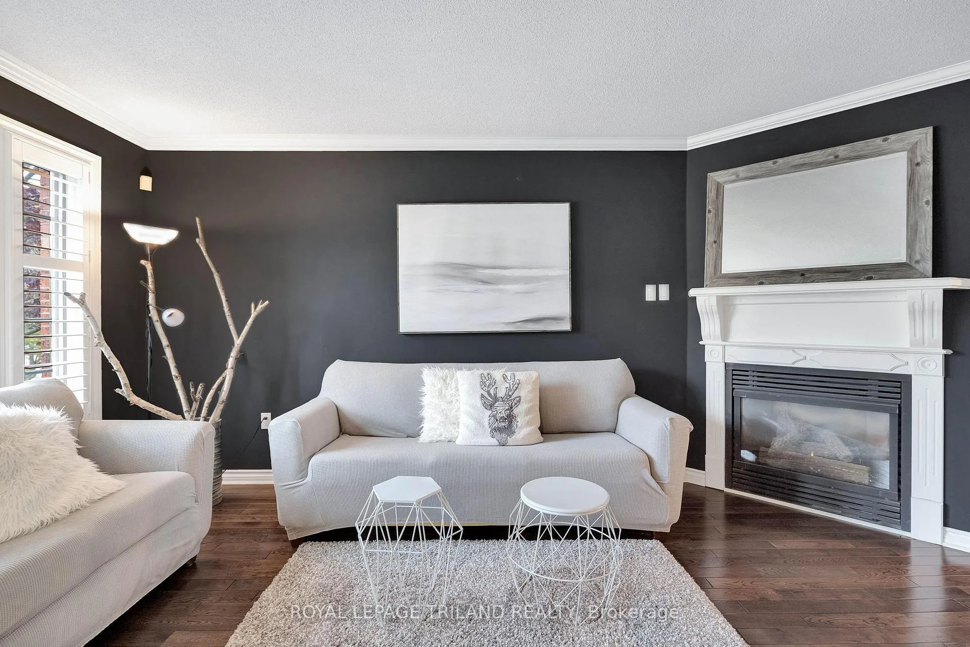 Photo 10 of 148 Salisbury Drive, Middlesex Centre, Birr — HOMEH