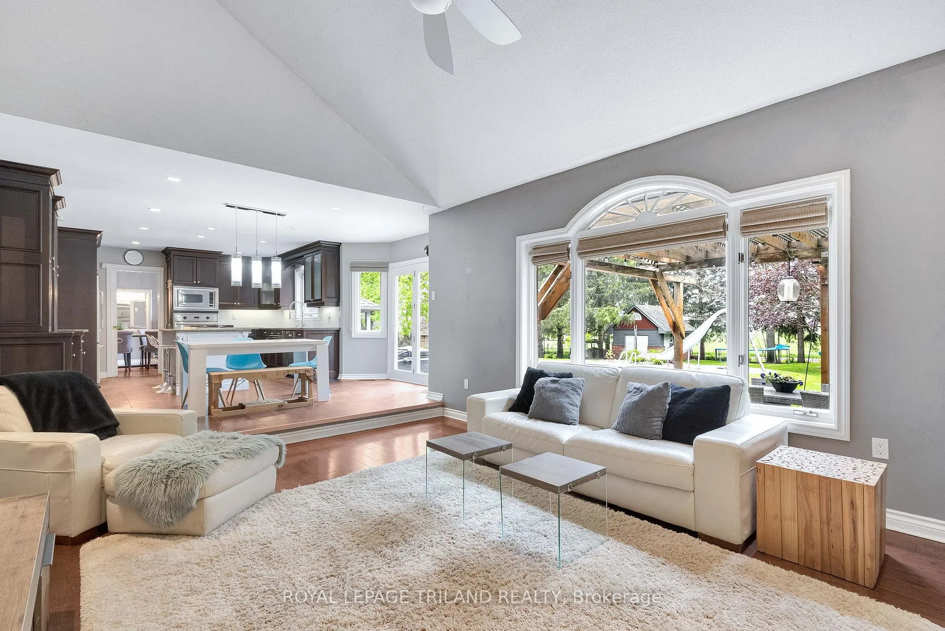 Photo 21 of 148 Salisbury Drive, Middlesex Centre, Birr — HOMEH
