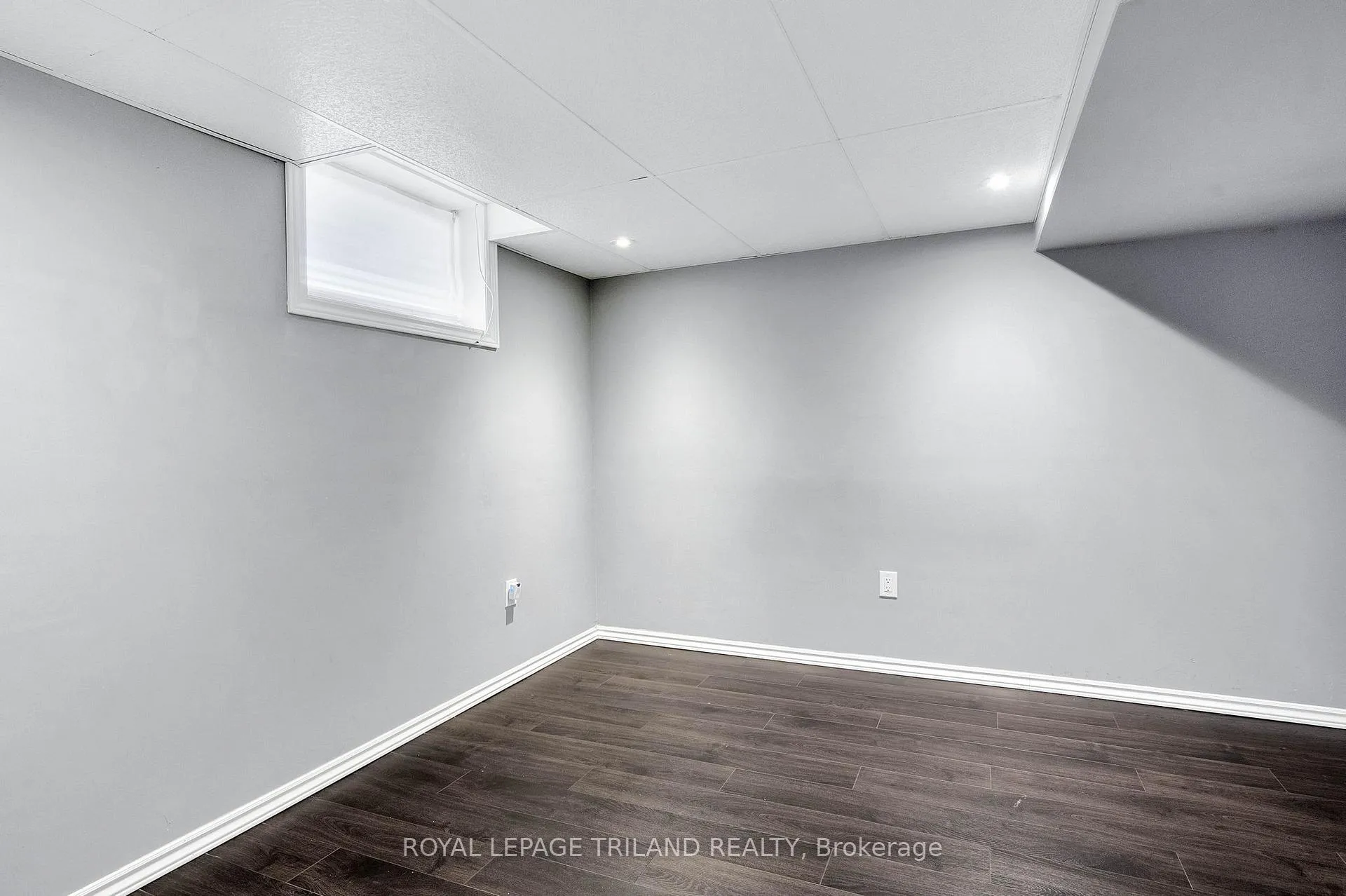 Photo 39 of 148 Salisbury Drive, Middlesex Centre, Birr — HOMEH