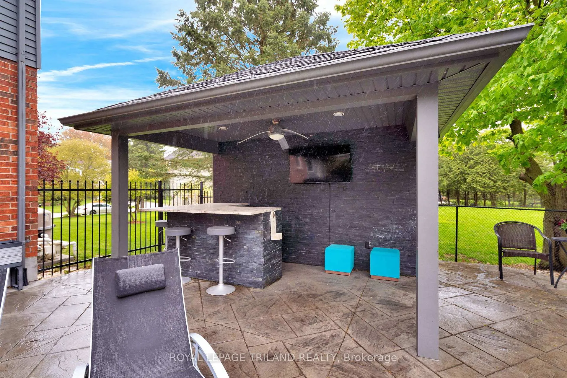 Photo 46 of 148 Salisbury Drive, Middlesex Centre, Birr — HOMEH