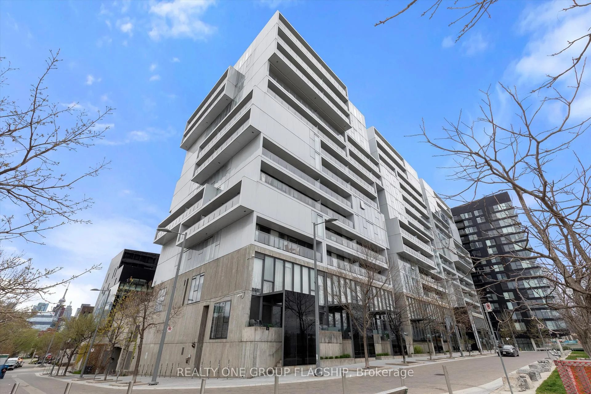Photo 2 of Unit 409, 32 Trolley Crescent, Toronto, Moss Park — HOMEH