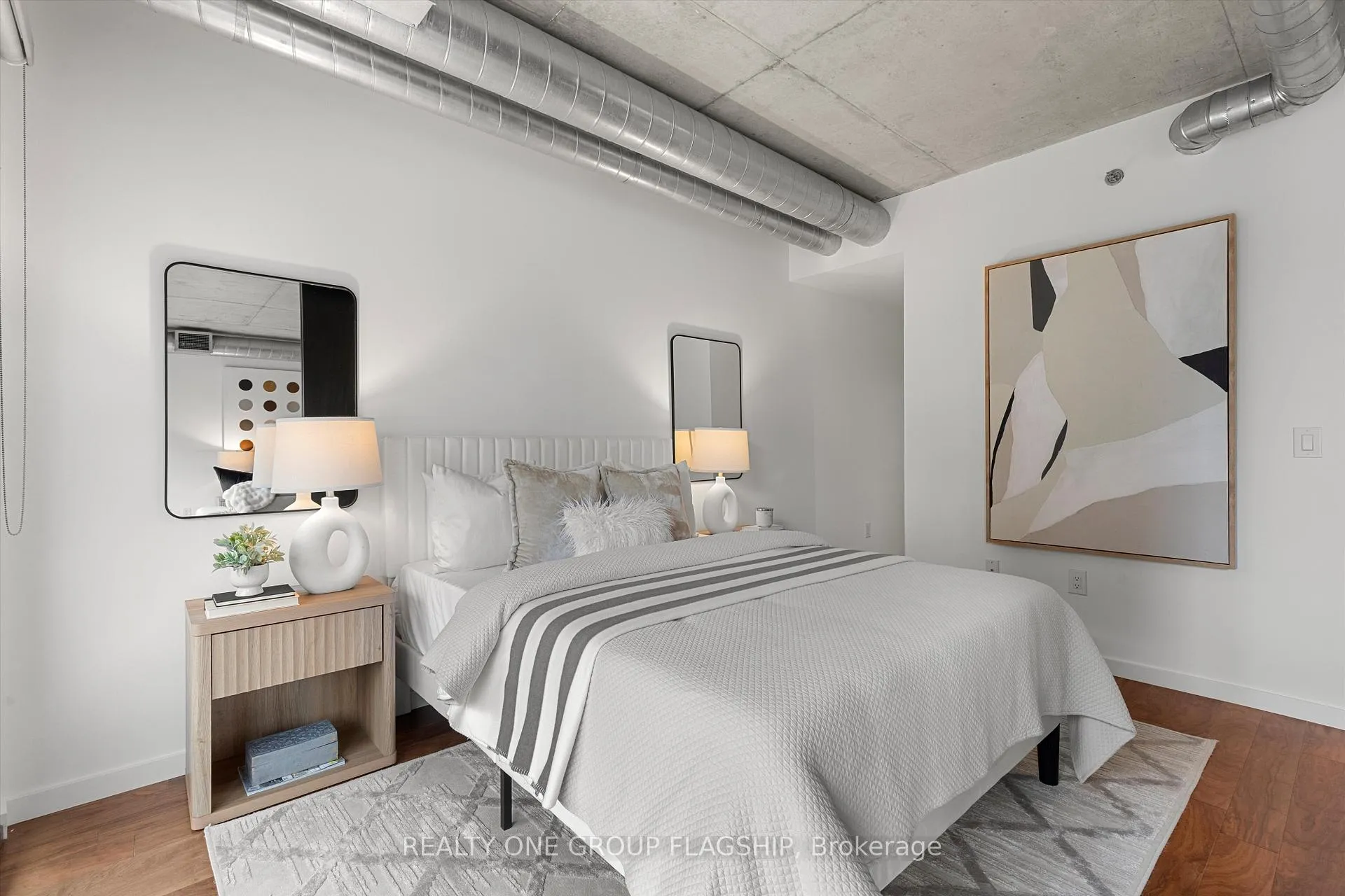 Photo 14 of Unit 409, 32 Trolley Crescent, Toronto, Moss Park — HOMEH