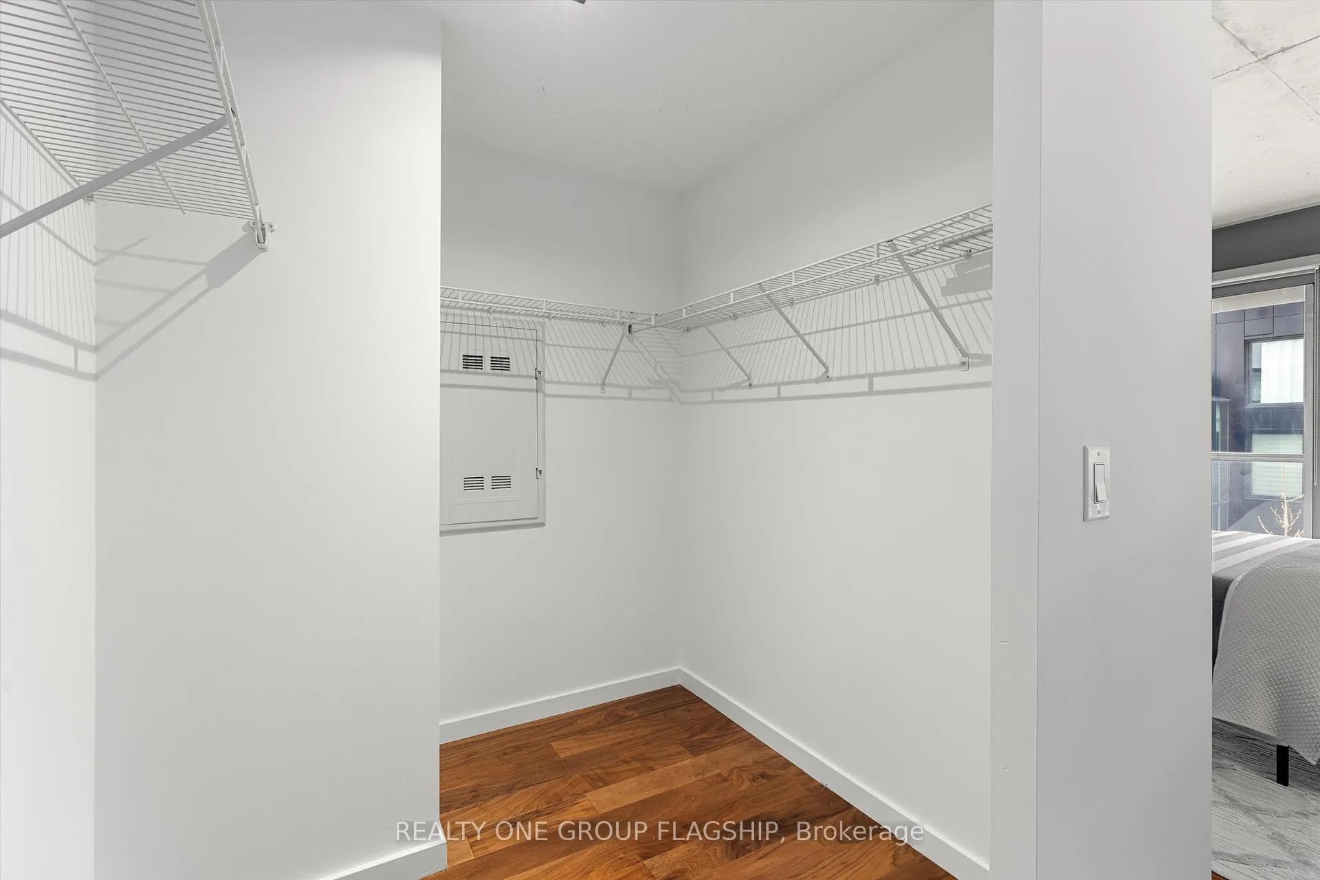 Photo 15 of Unit 409, 32 Trolley Crescent, Toronto, Moss Park — HOMEH