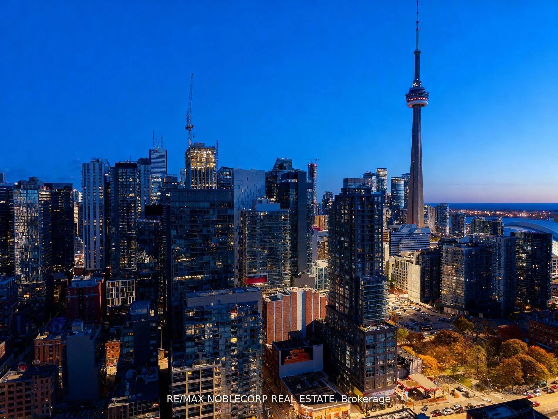Photo 15 of Unit 810, 375 King Street W, Toronto, Waterfront Communities — HOMEH