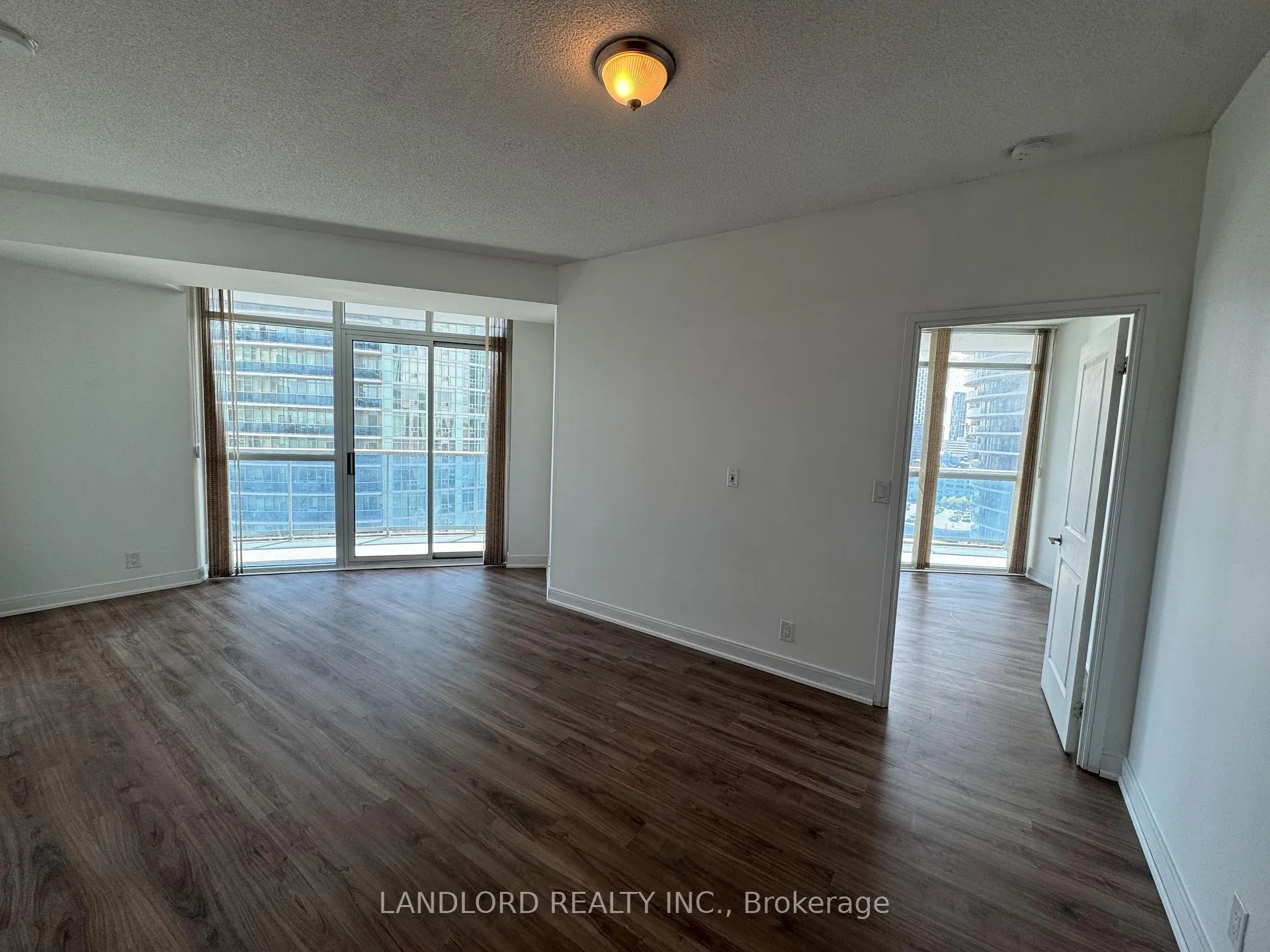 Photo 11 of Unit 1806, 80 Absolute Avenue, Mississauga, City Centre — HOMEH