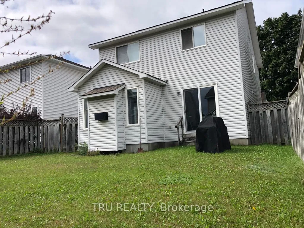 Photo 18 of 9 Whalings Circle, Ottawa, Stittsville (Central) — HOMEH