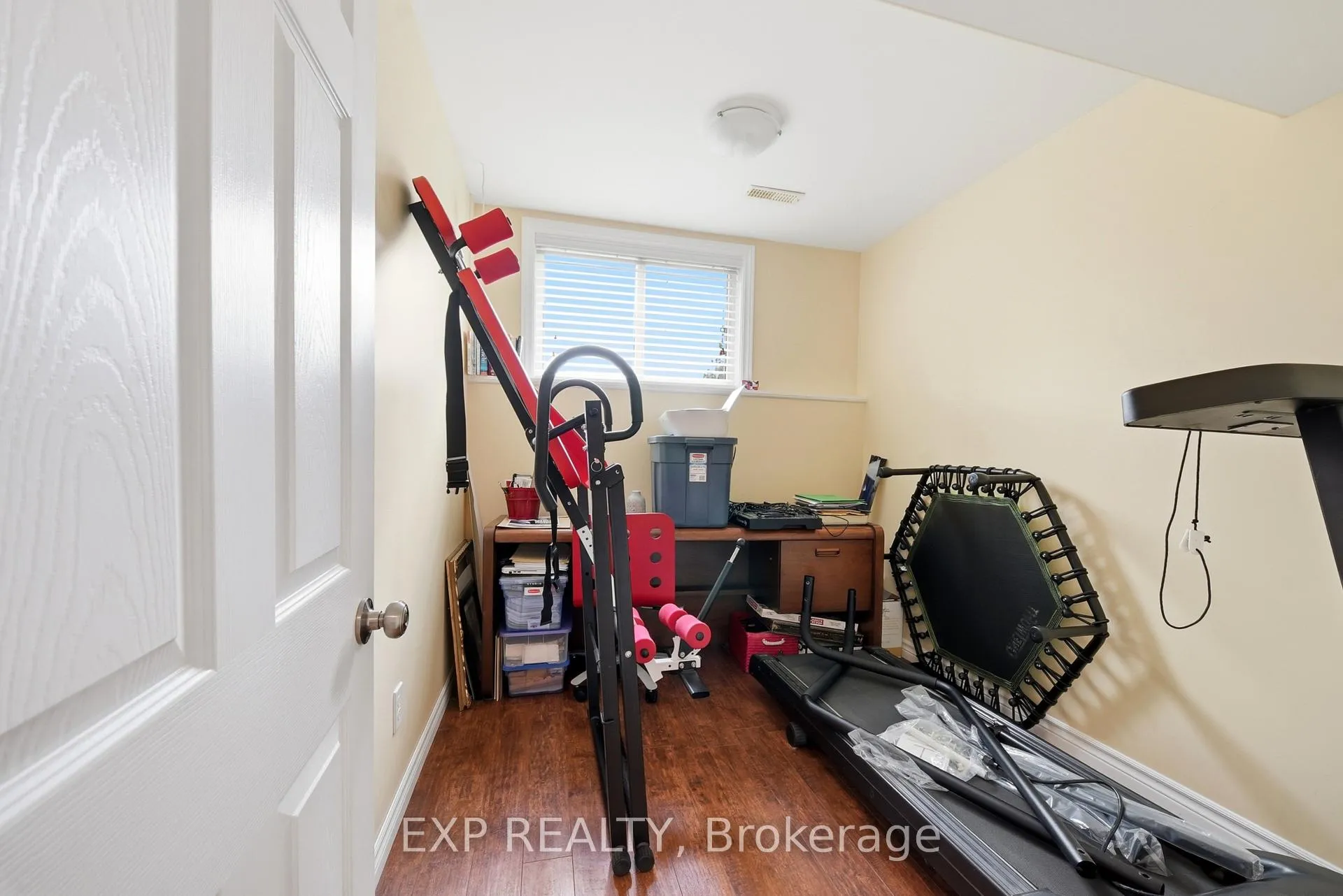 Photo 35 of 16 Amber Place, Belleville, Belleville Ward — HOMEH