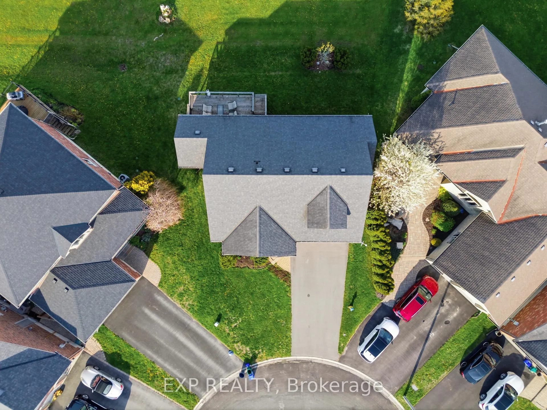 Photo 43 of 16 Amber Place, Belleville, Belleville Ward — HOMEH