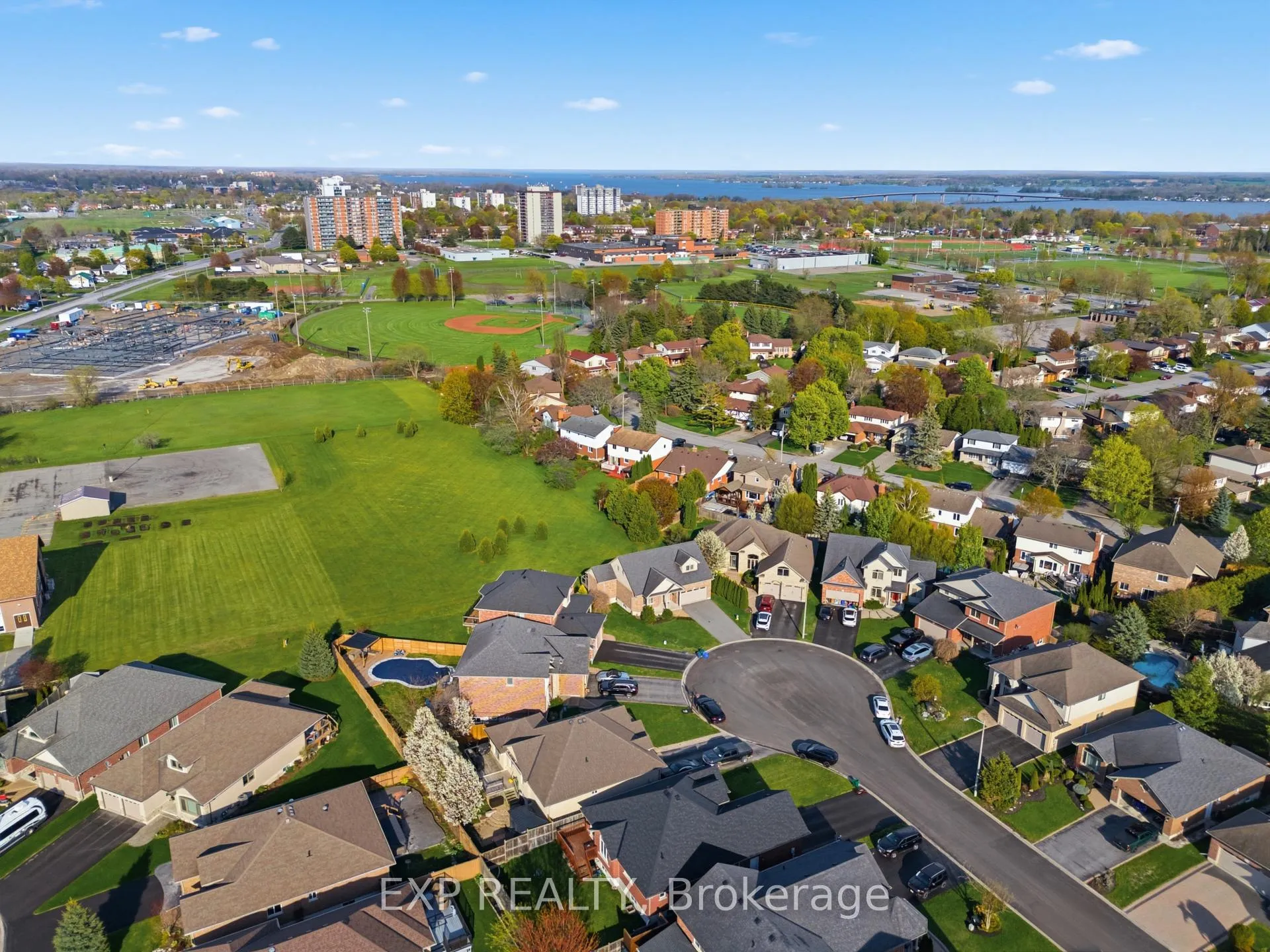 Photo 48 of 16 Amber Place, Belleville, Belleville Ward — HOMEH