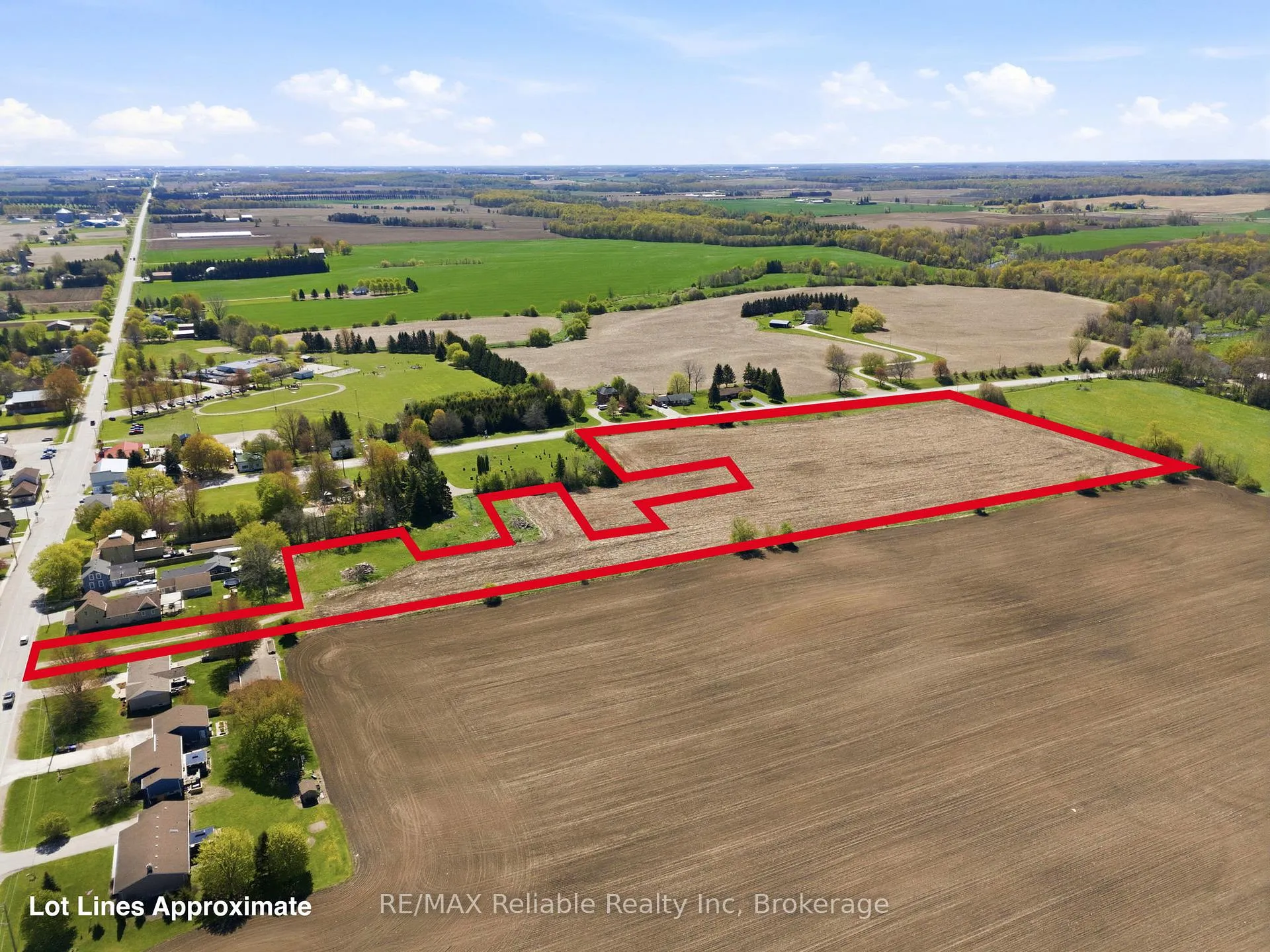 Photo 6 of 341 King's Road, Central Huron, Hullett — HOMEH