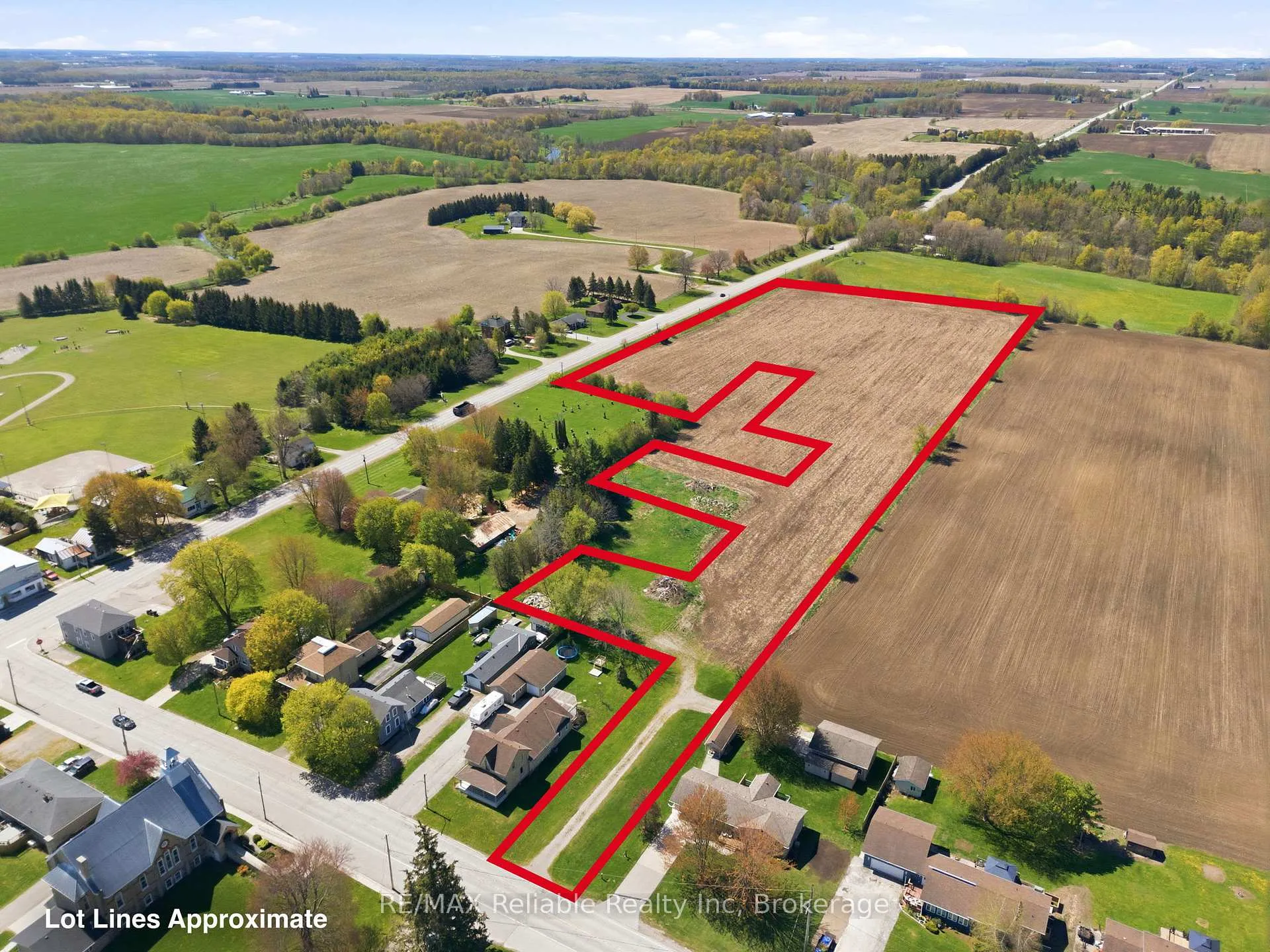 Photo 8 of 341 King's Road, Central Huron, Hullett — HOMEH