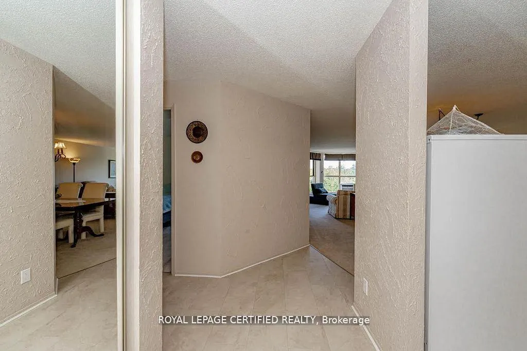 Photo 6 of Unit 505, 24 Marilyn Drive, Guelph, Riverside Park — HOMEH