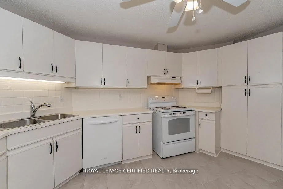 Photo 11 of Unit 505, 24 Marilyn Drive, Guelph, Riverside Park — HOMEH